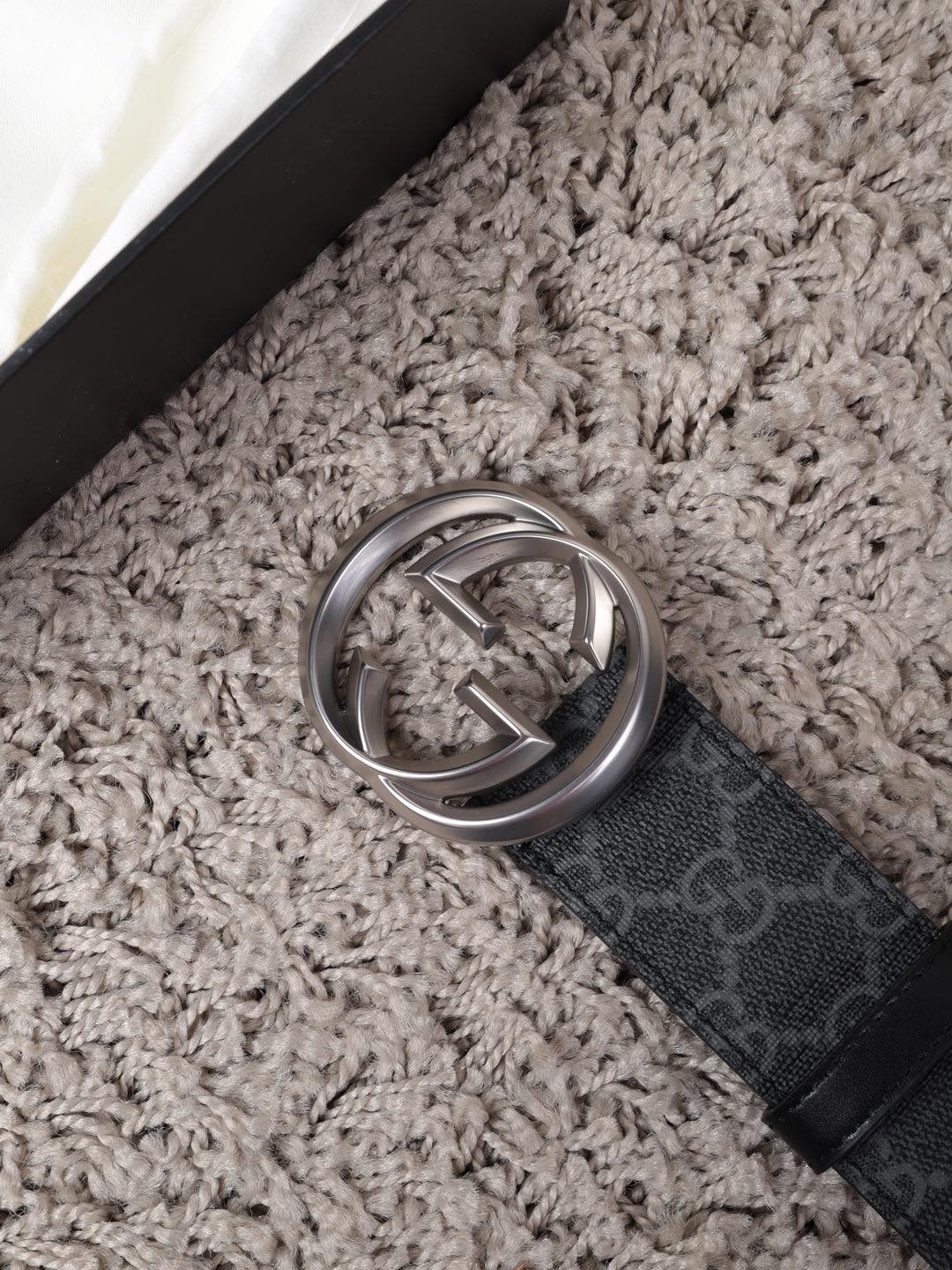 Gucci Basic Belt M-l