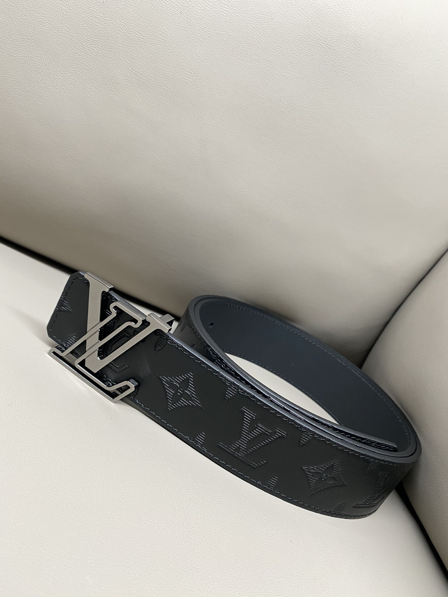 Louis Vuitton Basic Belt Cow Leather S-l
