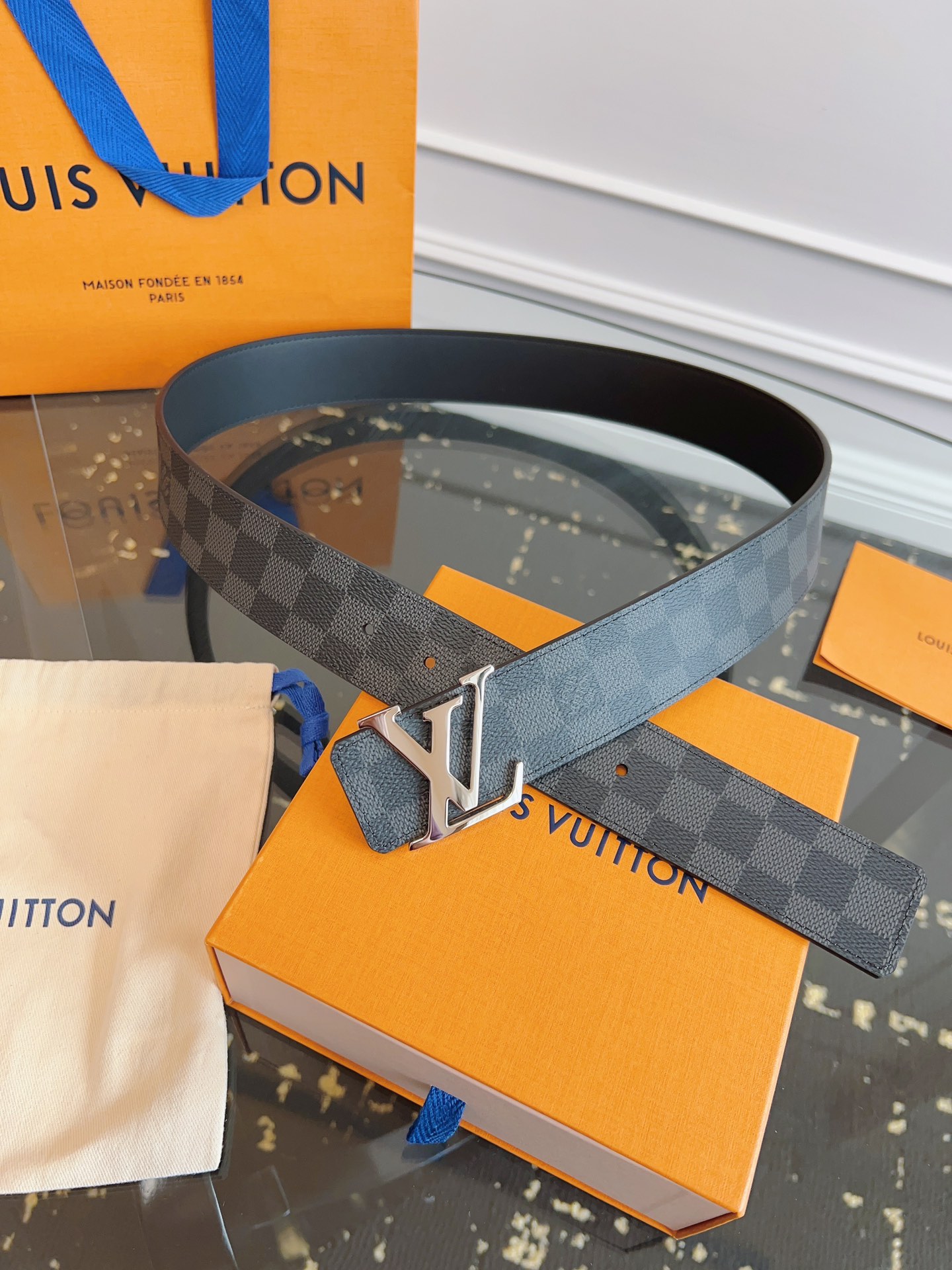 Louis Vuitton Male Basic Belt Cow Leather Black S-m-l