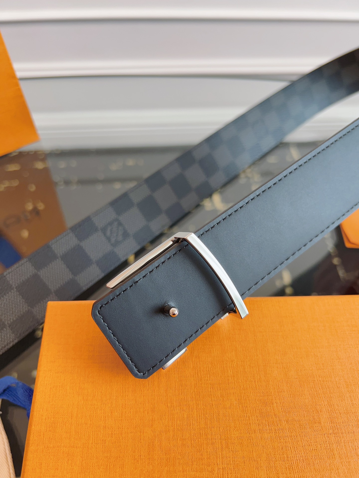 Louis Vuitton Male Basic Belt Cow Leather Black S-m-l