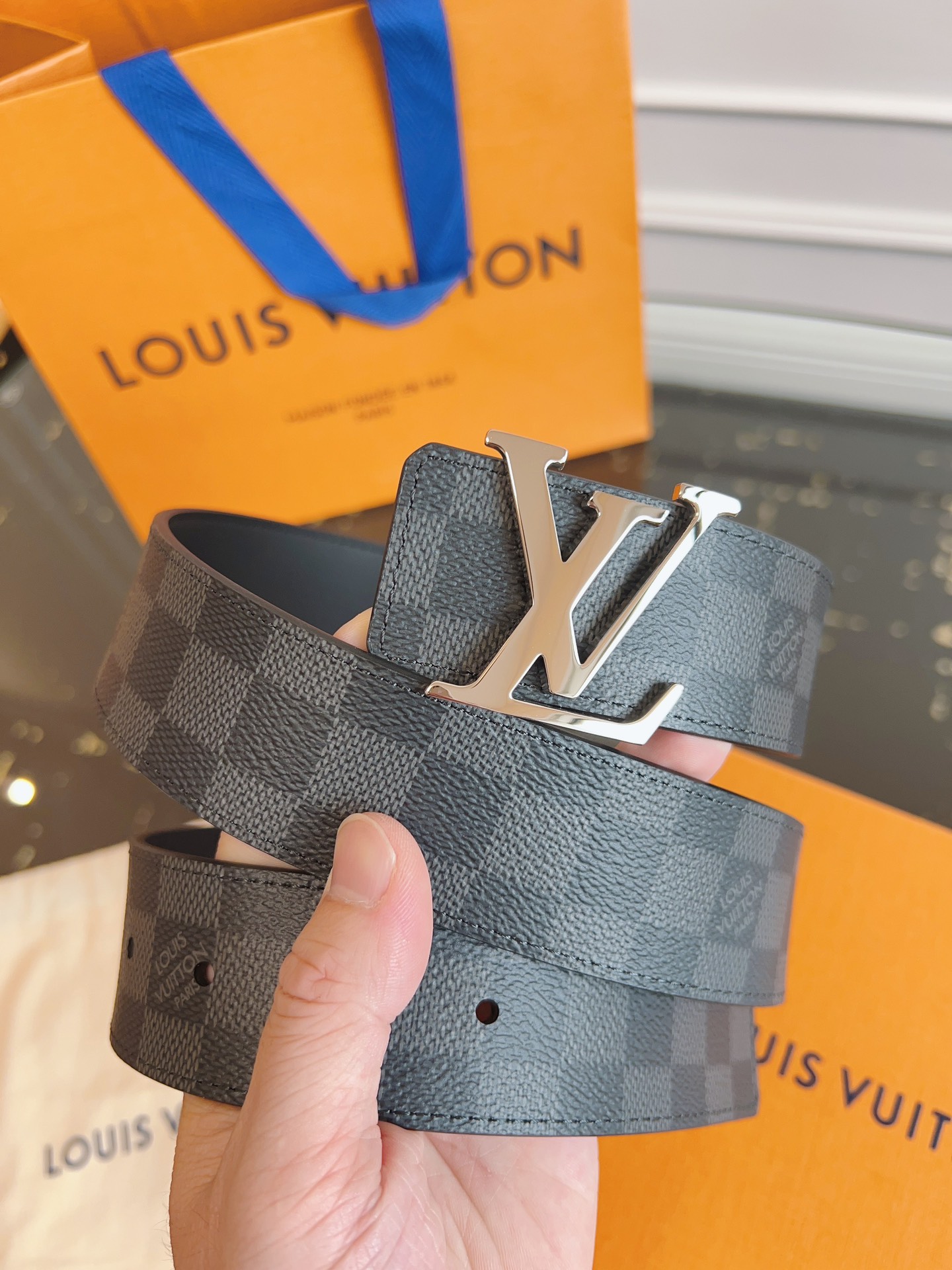 Louis Vuitton Male Basic Belt Cow Leather Black S-m-l