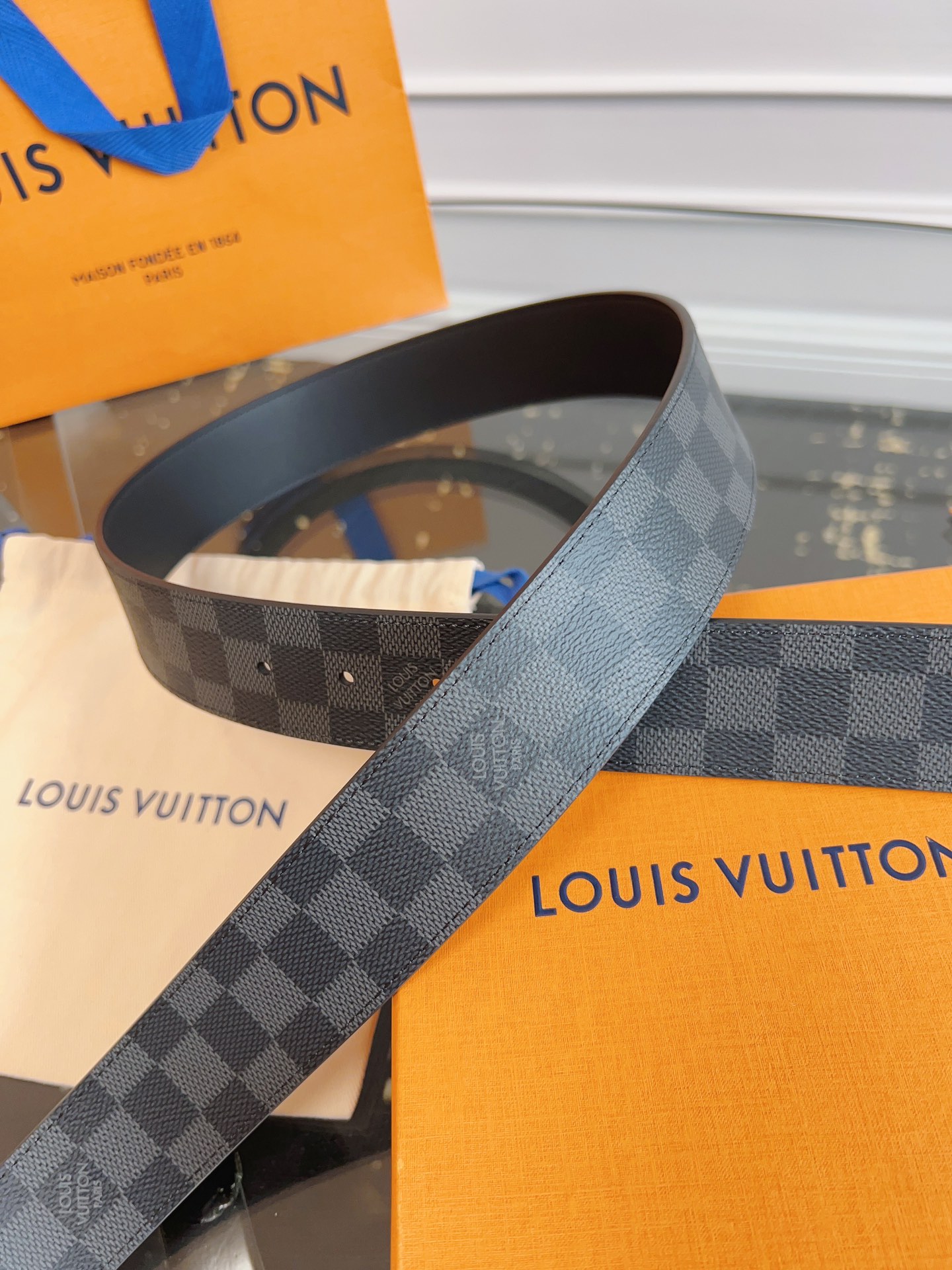 Louis Vuitton Male Basic Belt Cow Leather Black S-m-l