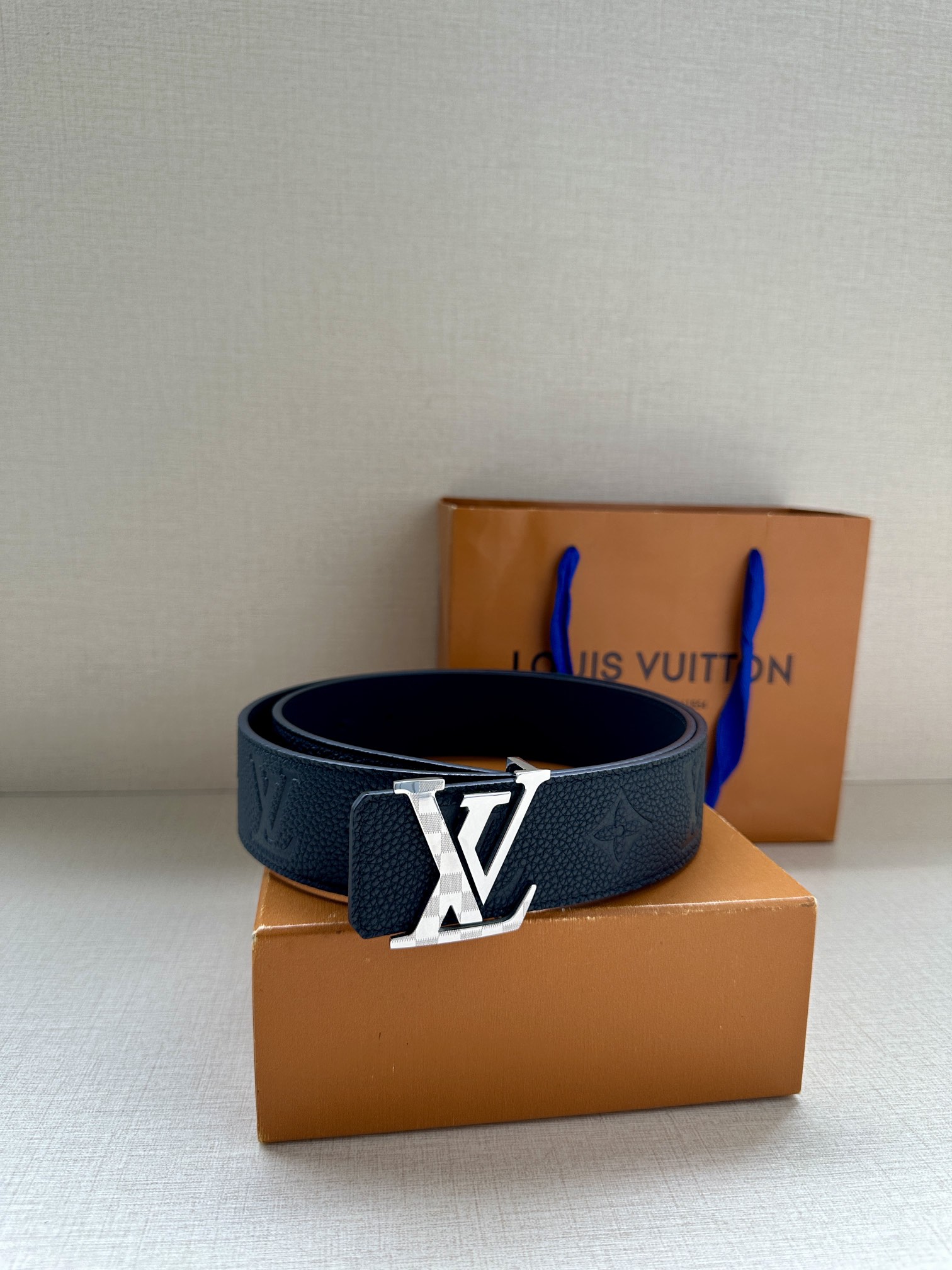 Louis Vuitton Leather Belt Cow Leather Gold L