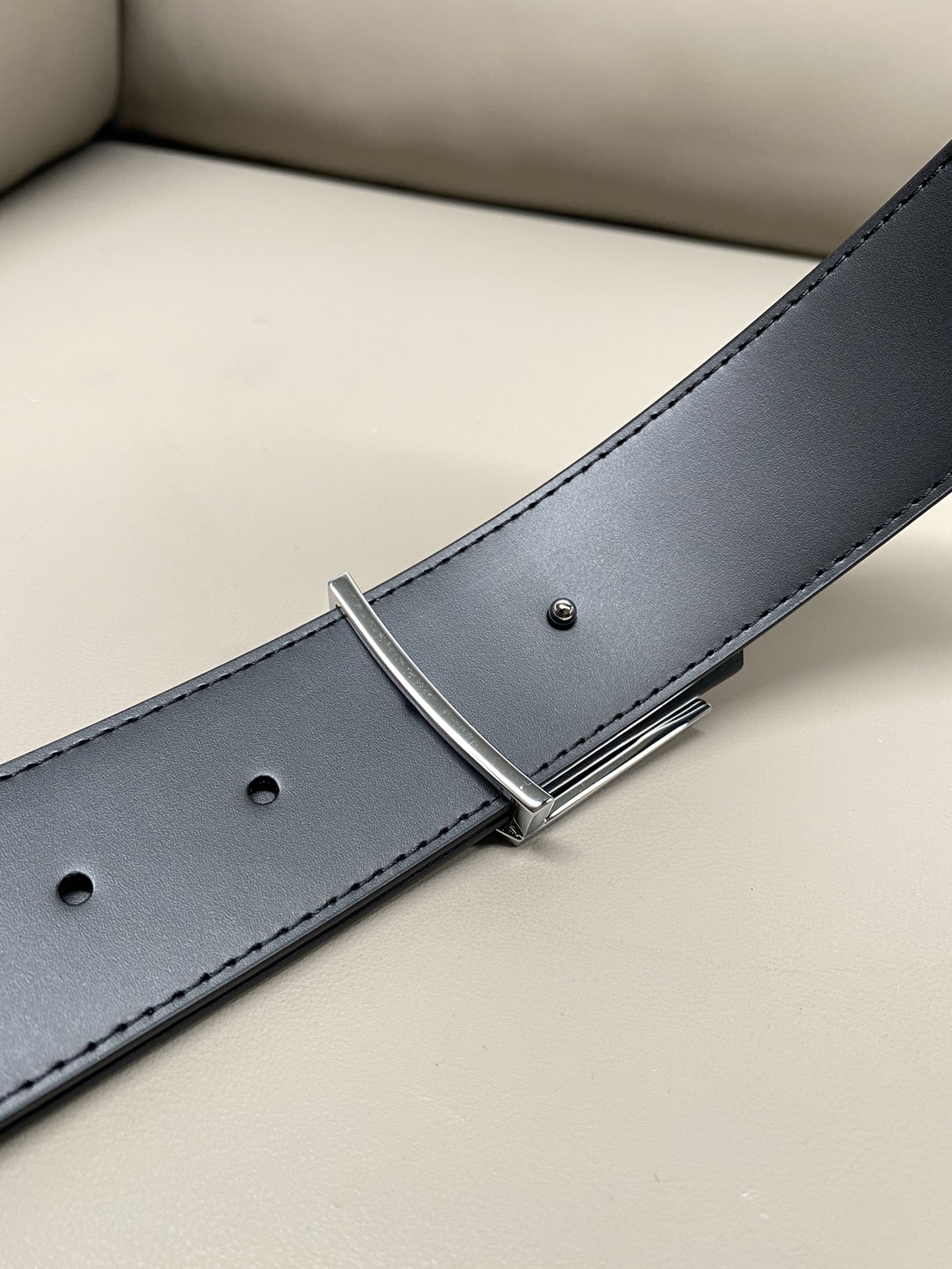 Louis Vuitton Basic Belt Cow Leather L