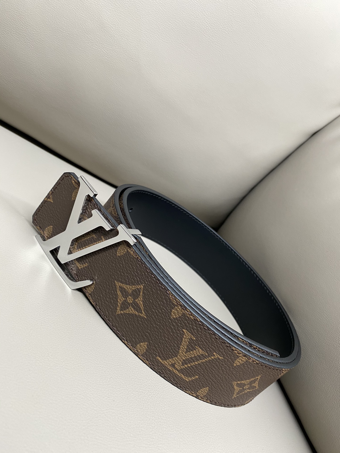Louis Vuitton Basic Belt Cow Leather L