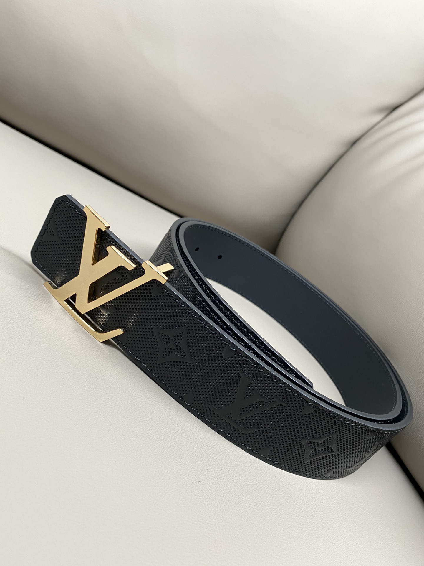 Louis Vuitton Basic Belt Cow Leather L
