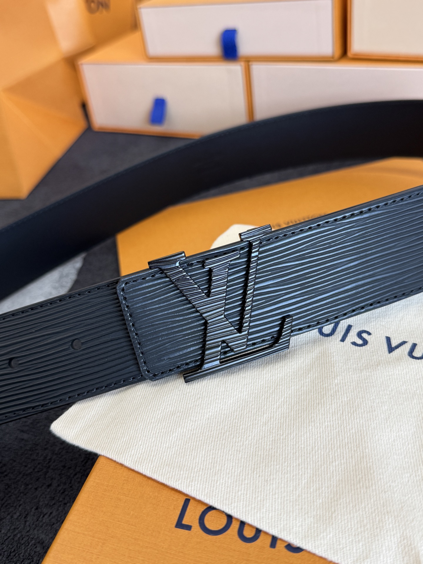 Louis Vuitton Male Basic Belt S-m-l