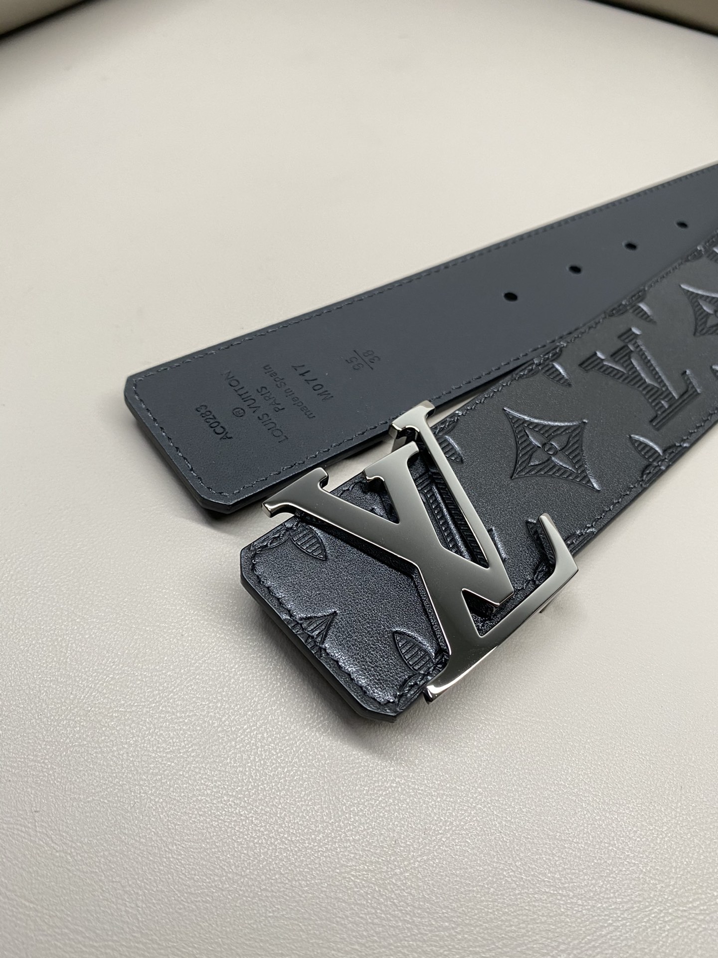 Louis Vuitton Basic Belt Cow Leather L