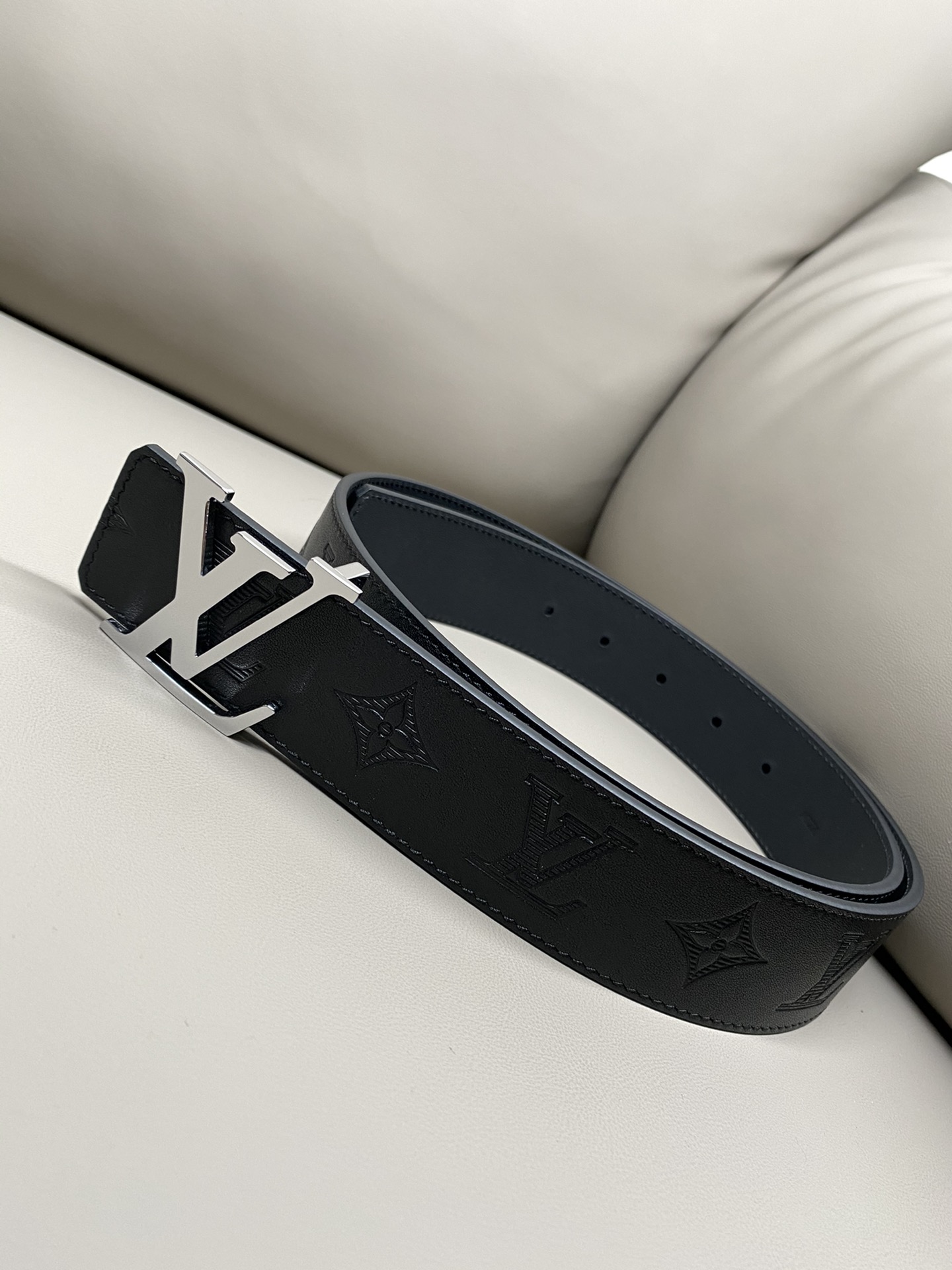 Louis Vuitton Basic Belt Cow Leather L