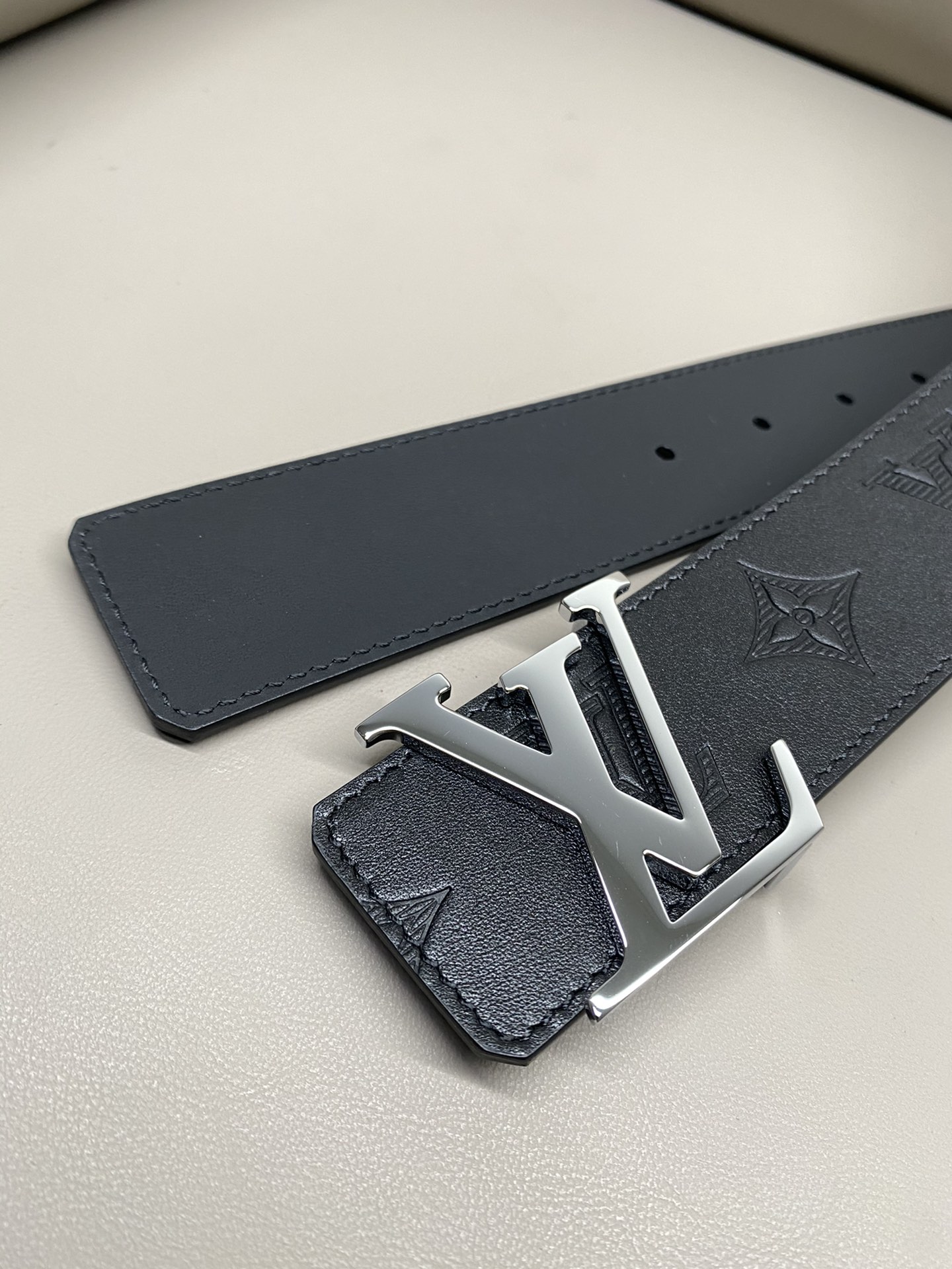 Louis Vuitton Basic Belt Cow Leather L