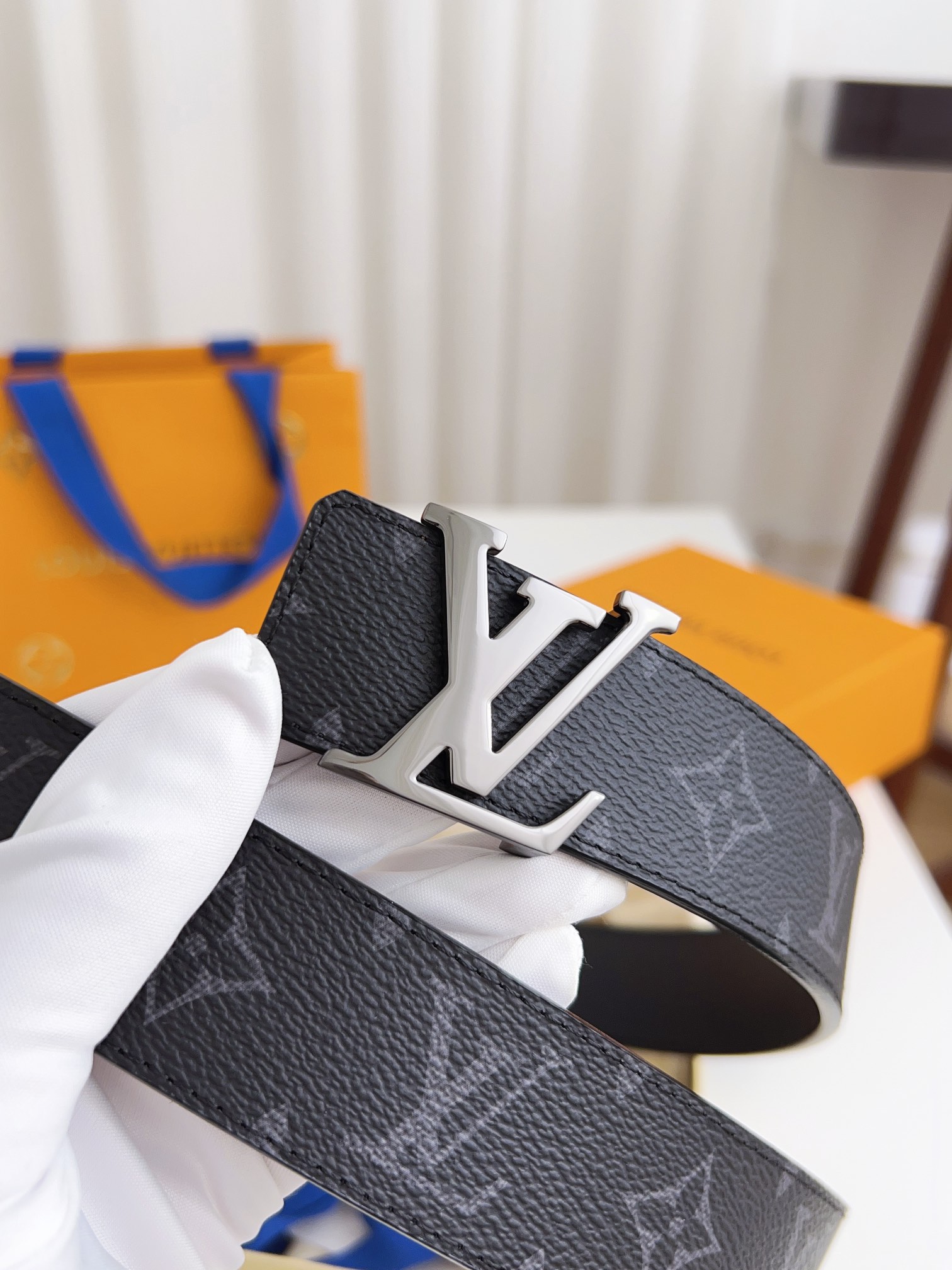 Louis Vuitton Male Basic Belt Cow Leather 125cm-l