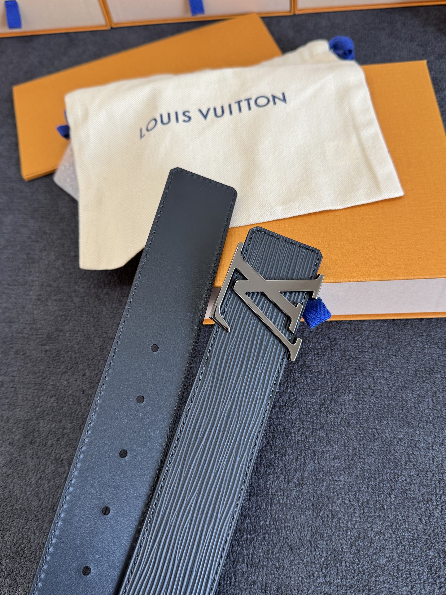 Louis Vuitton Male Basic Belt S-m-l