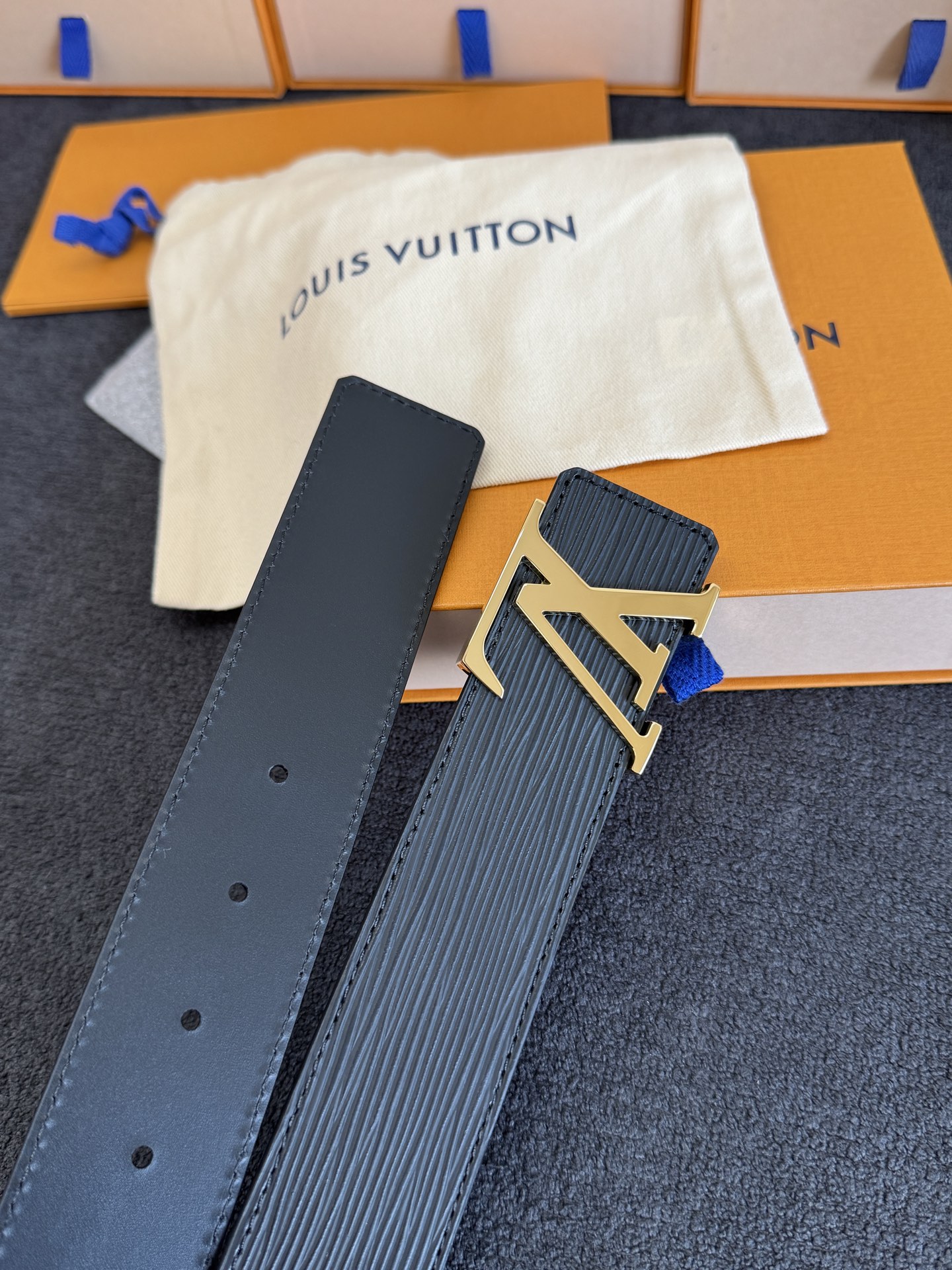 Louis Vuitton Male Basic Belt S-m-l