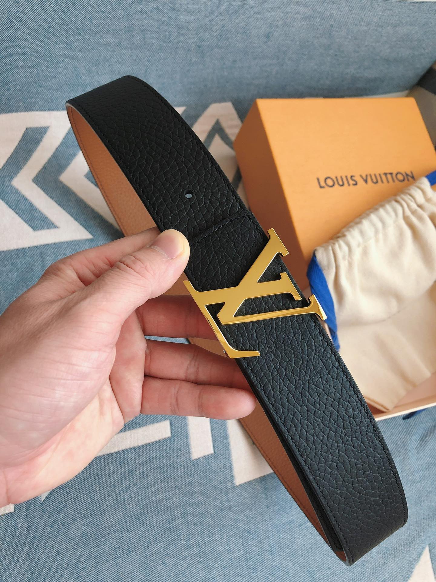 Louis Vuitton Male Leather Belt M-l