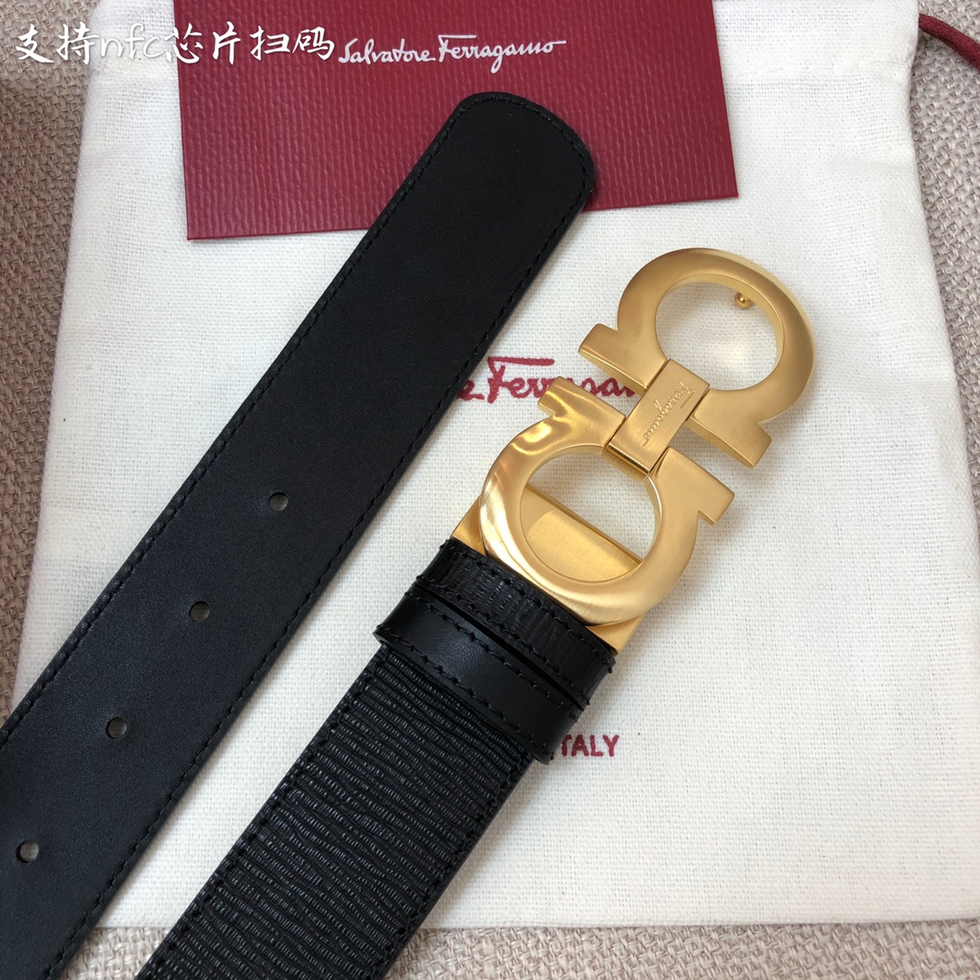 Salvatore Ferragamo Male Leather Belt Cow Leather M