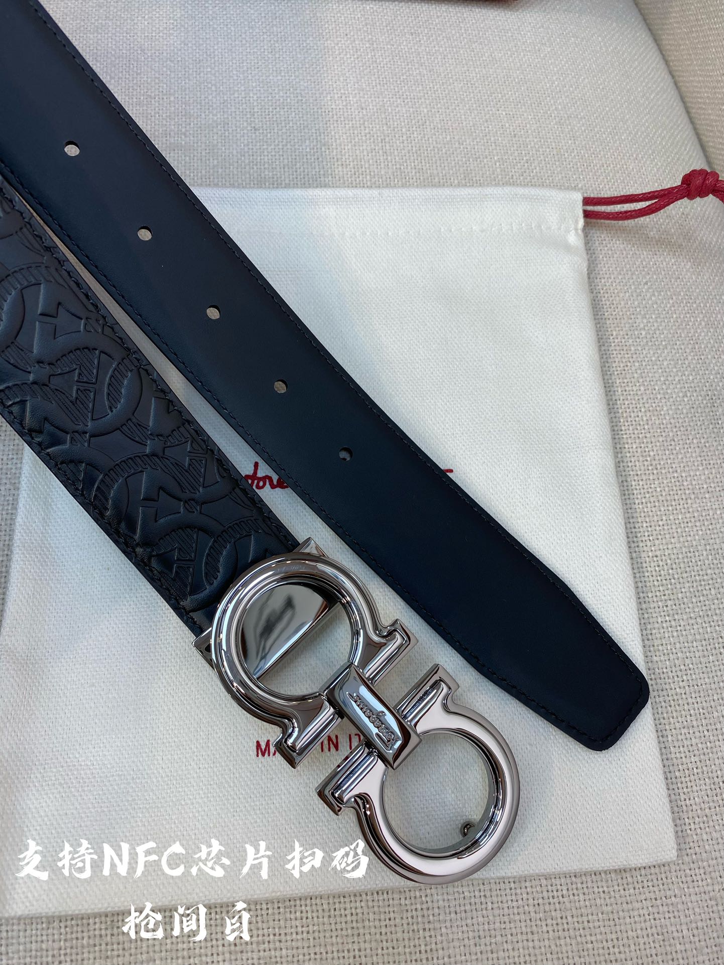 Salvatore Ferragamo Male Leather Belt Cow Leather M