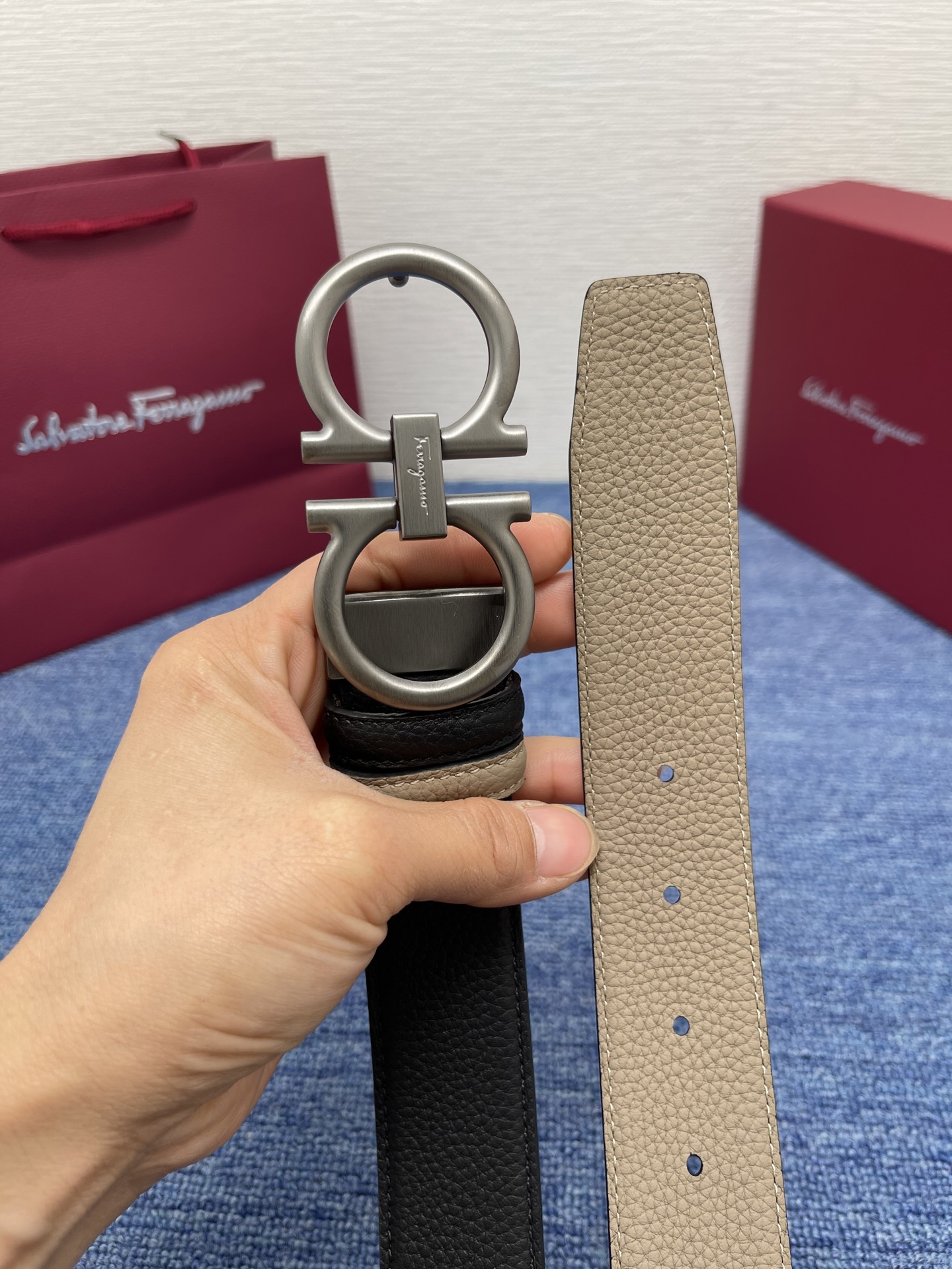 Salvatore Ferragamo Leather Belt Cow Leather Black M