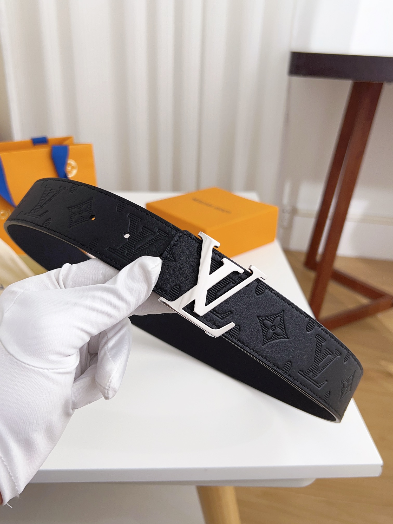 Louis Vuitton Basic Belt 40mm-l