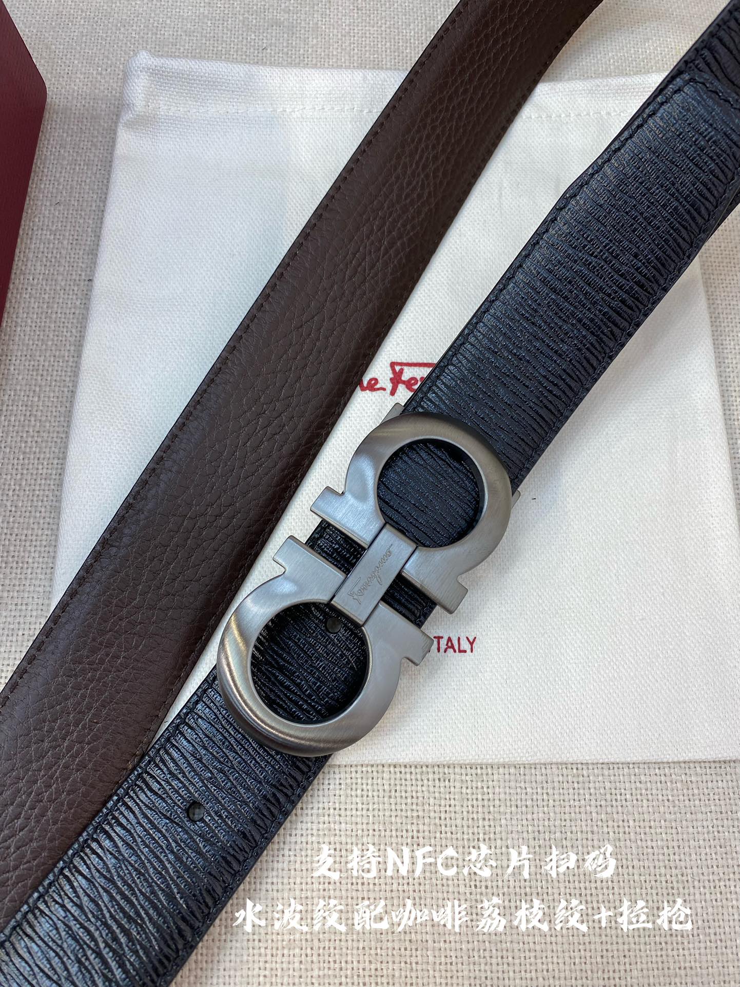 Salvatore Ferragamo Male Leather Belt Top Grain Leather Black