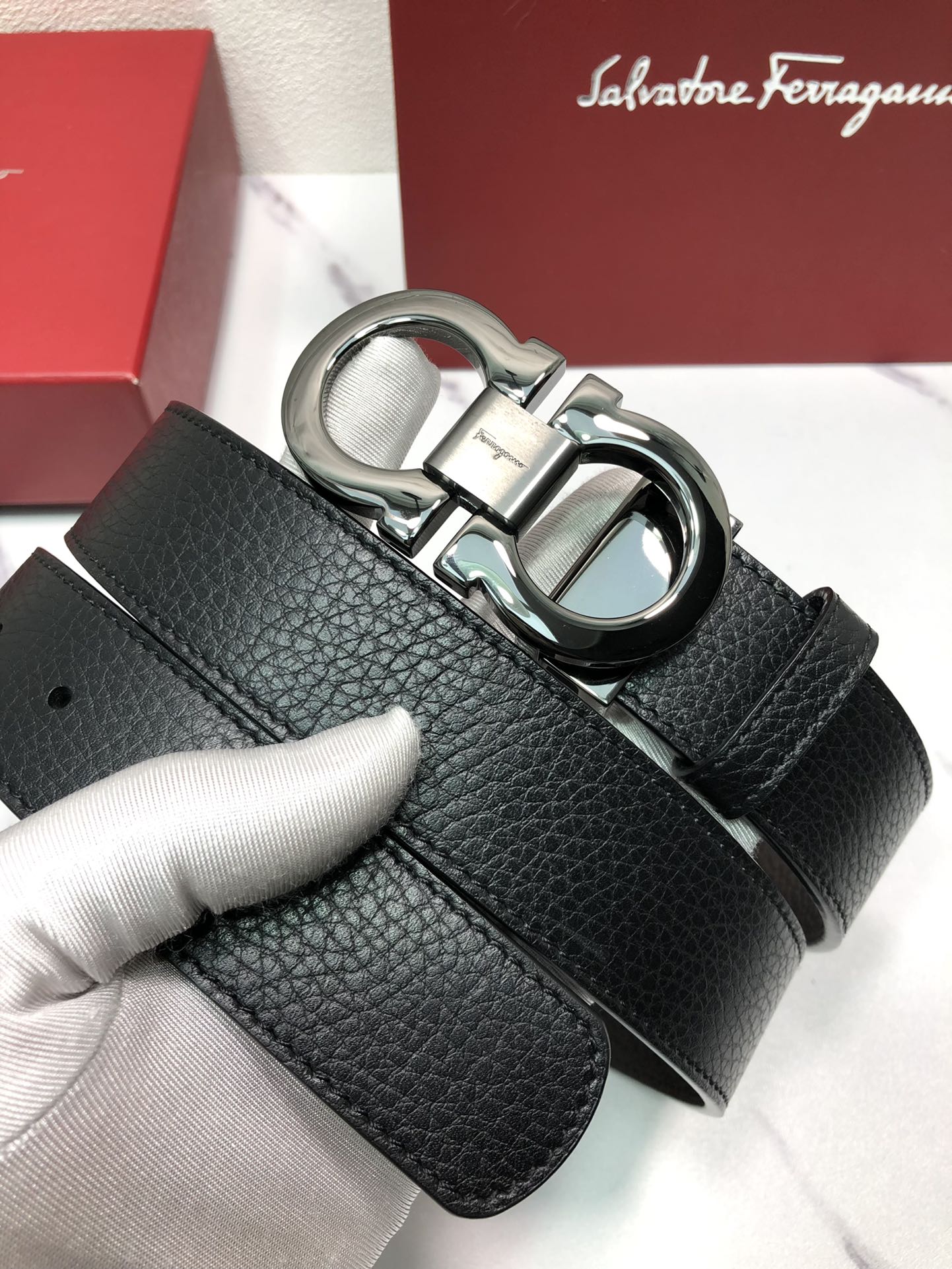 Salvatore Ferragamo Male Leather Belt Top Grain Leather