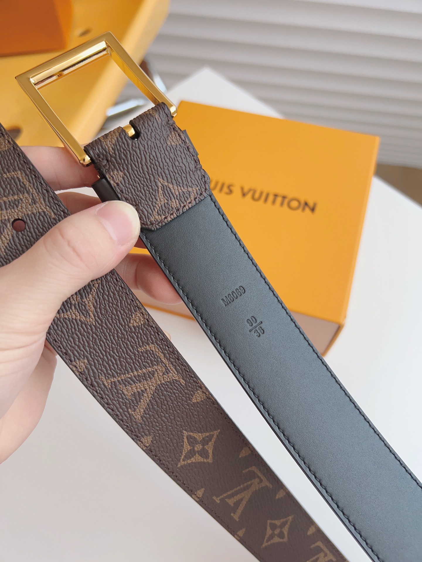 Louis Vuitton Male Basic Belt 35mm-l