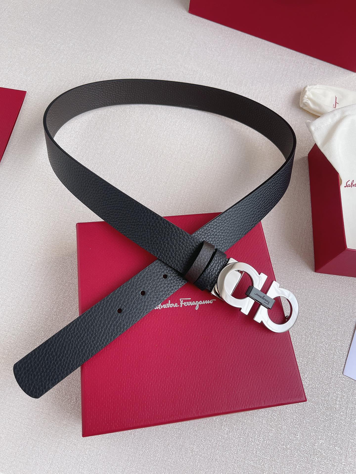 Salvatore Ferragamo Leather Belt Cow Leather Adjustable 35mm