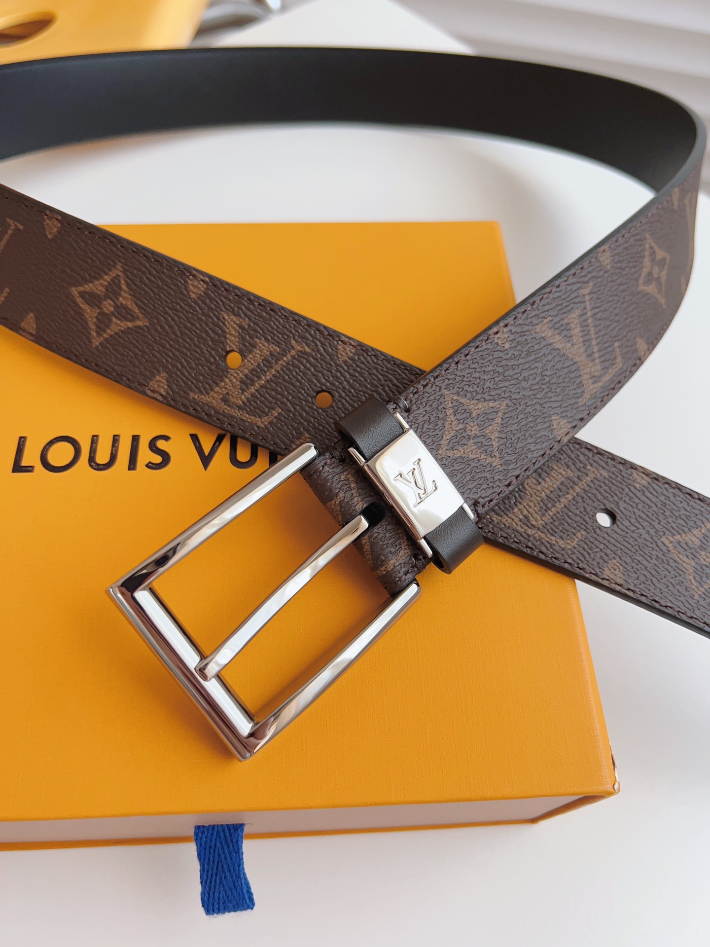 Louis Vuitton Male Basic Belt 35mm-l
