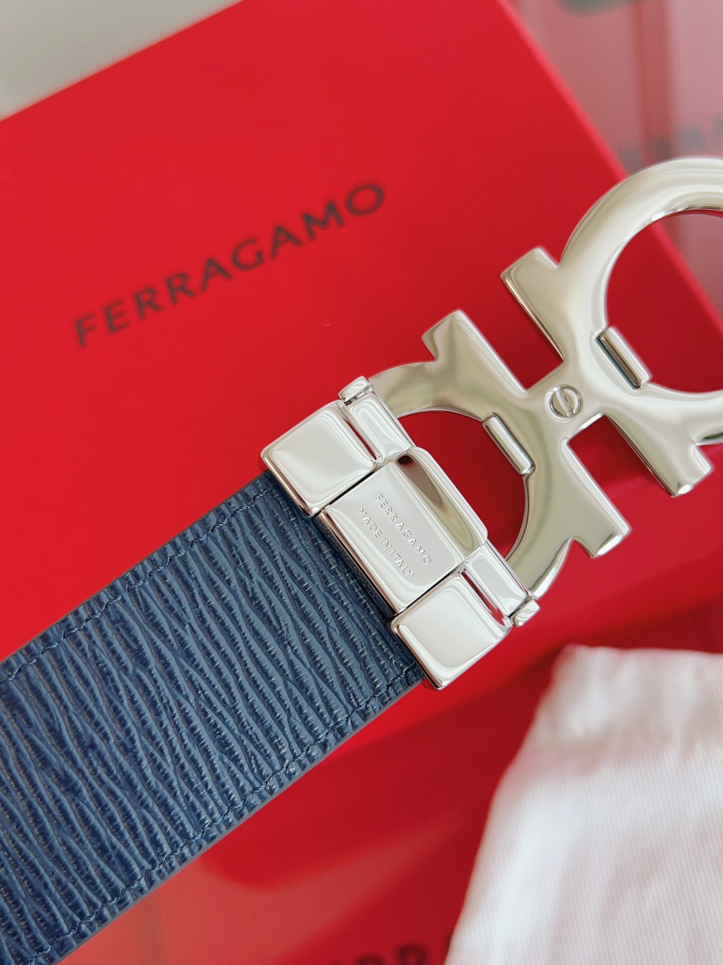 Salvatore Ferragamo Basic Belt M