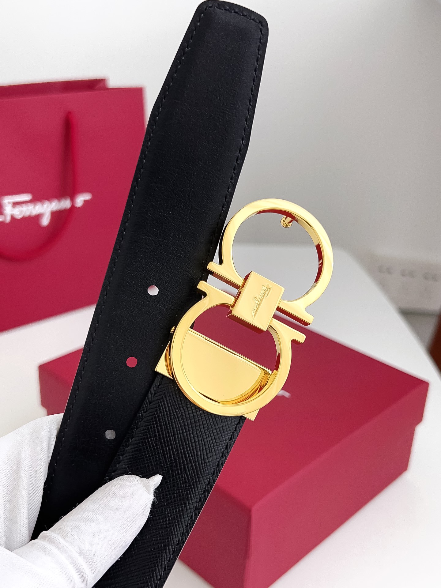 Salvatore Ferragamo Male Leather Belt Adjustable M