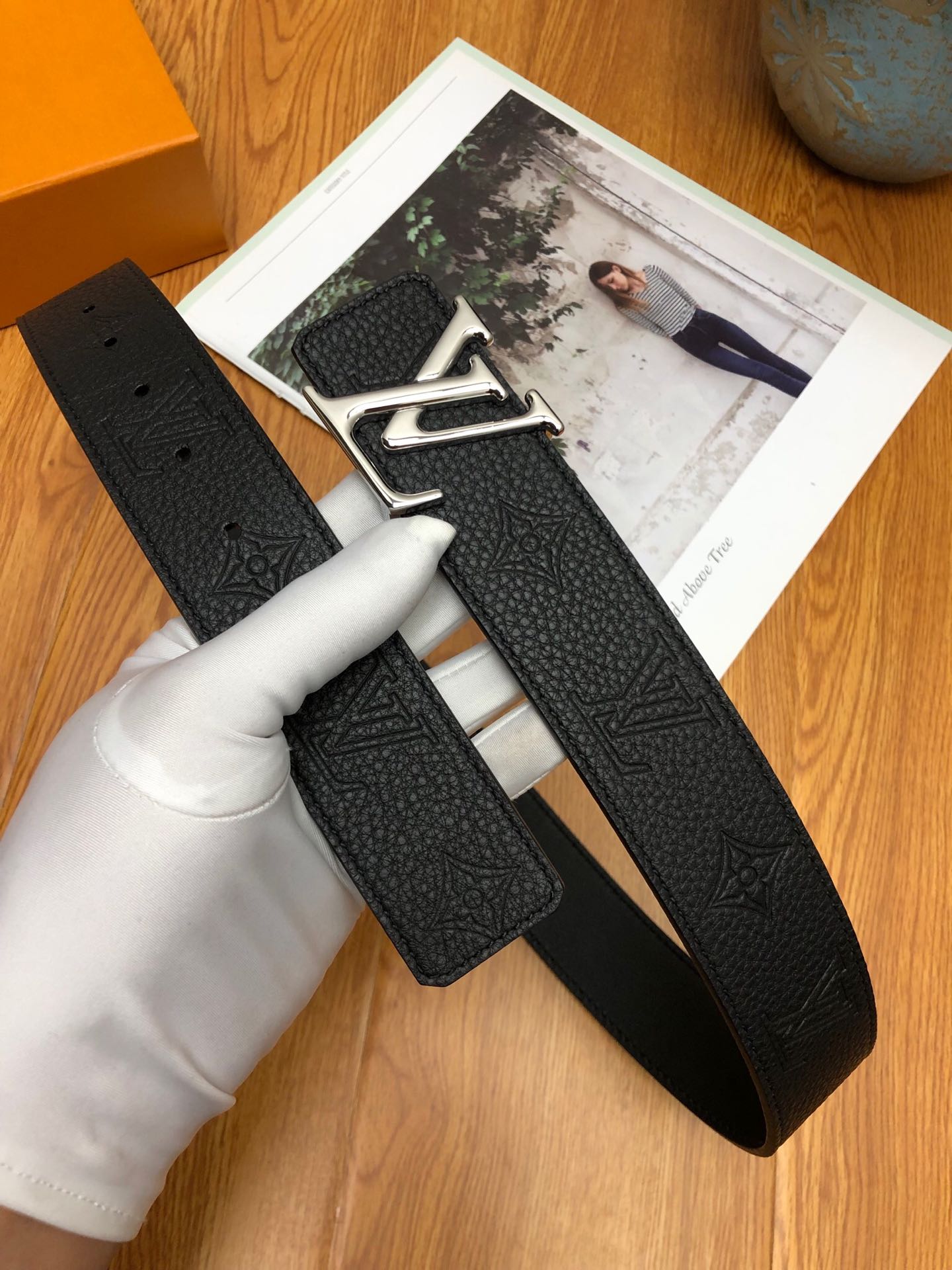 Louis Vuitton Male Leather Belt Cow Leather 0mm-s-l