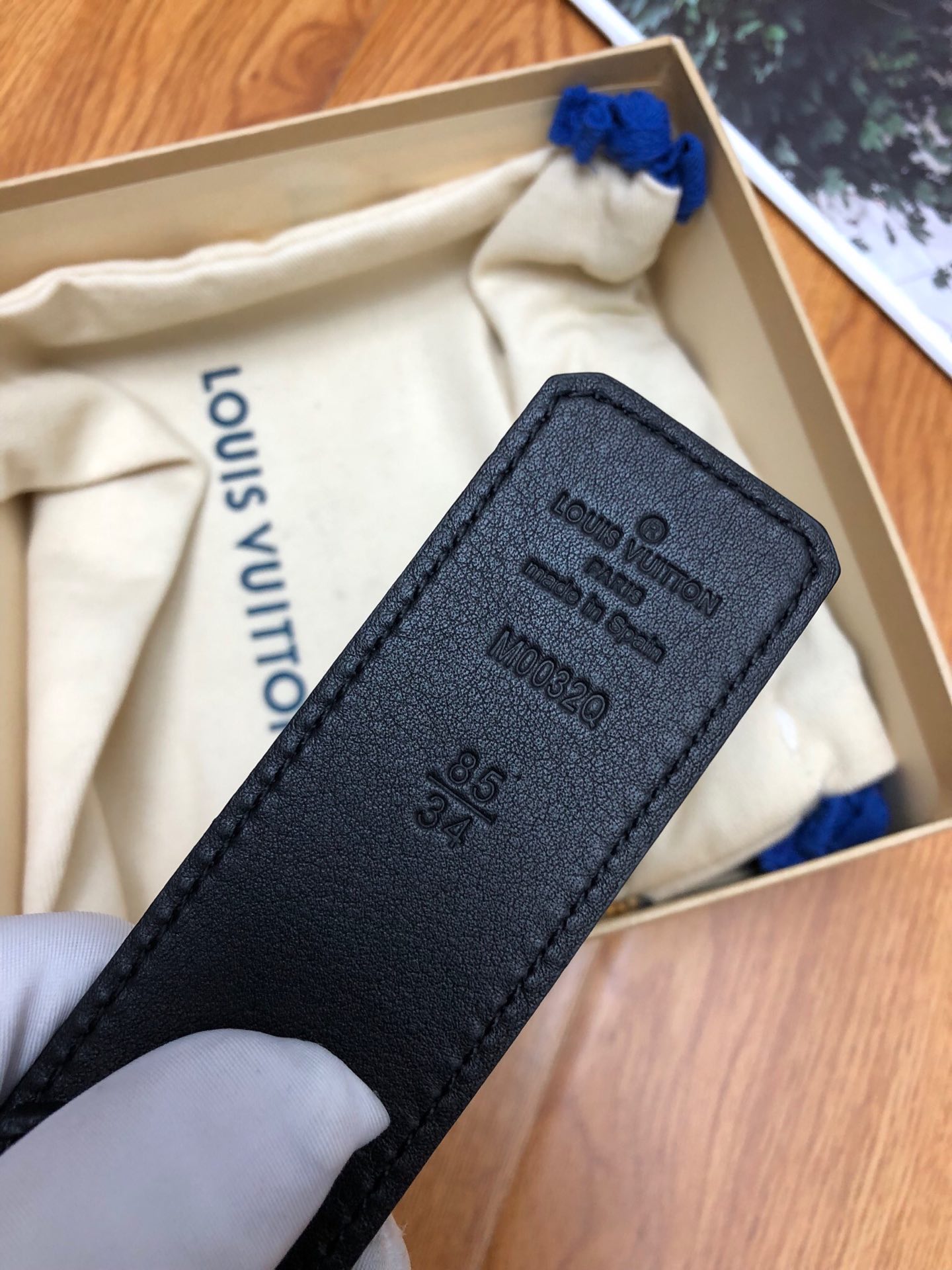 Louis Vuitton Male Leather Belt Cow Leather 0mm-s-l