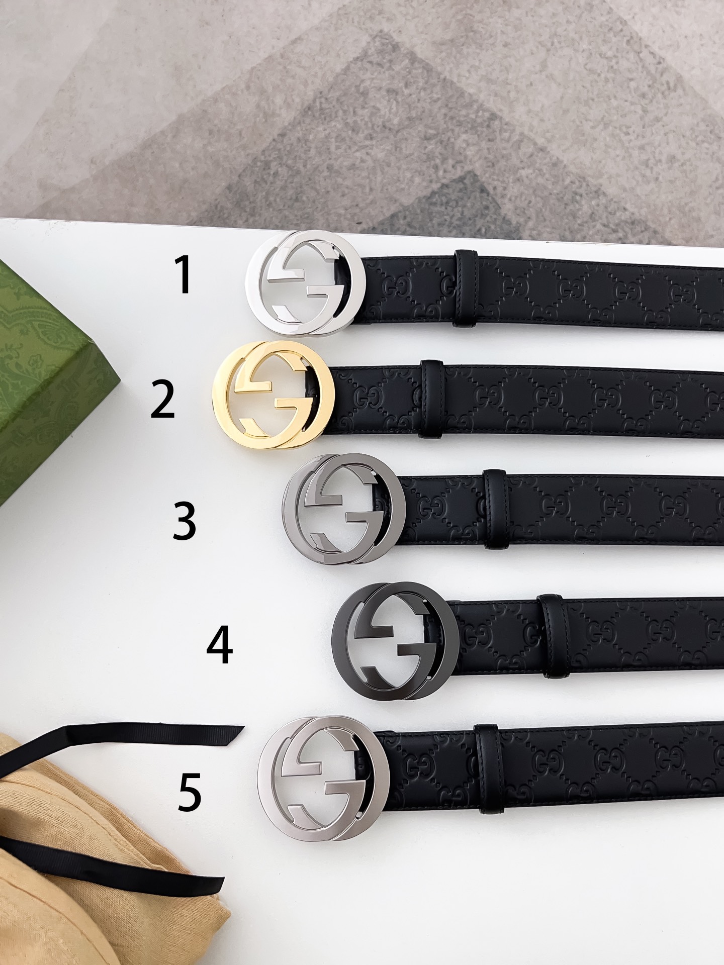 Gucci Basic Belt Silver 125cm