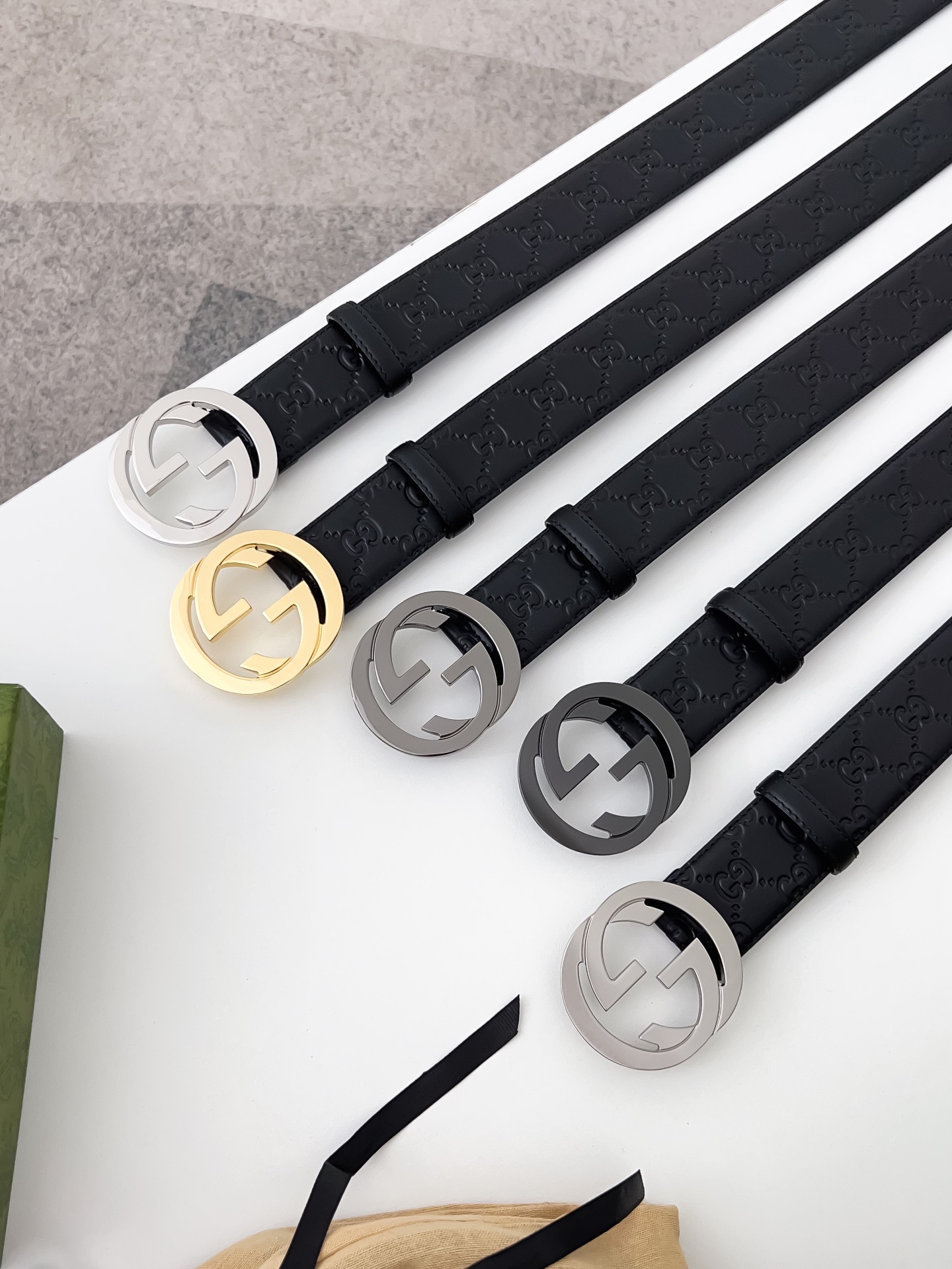 Gucci Basic Belt Silver 125cm