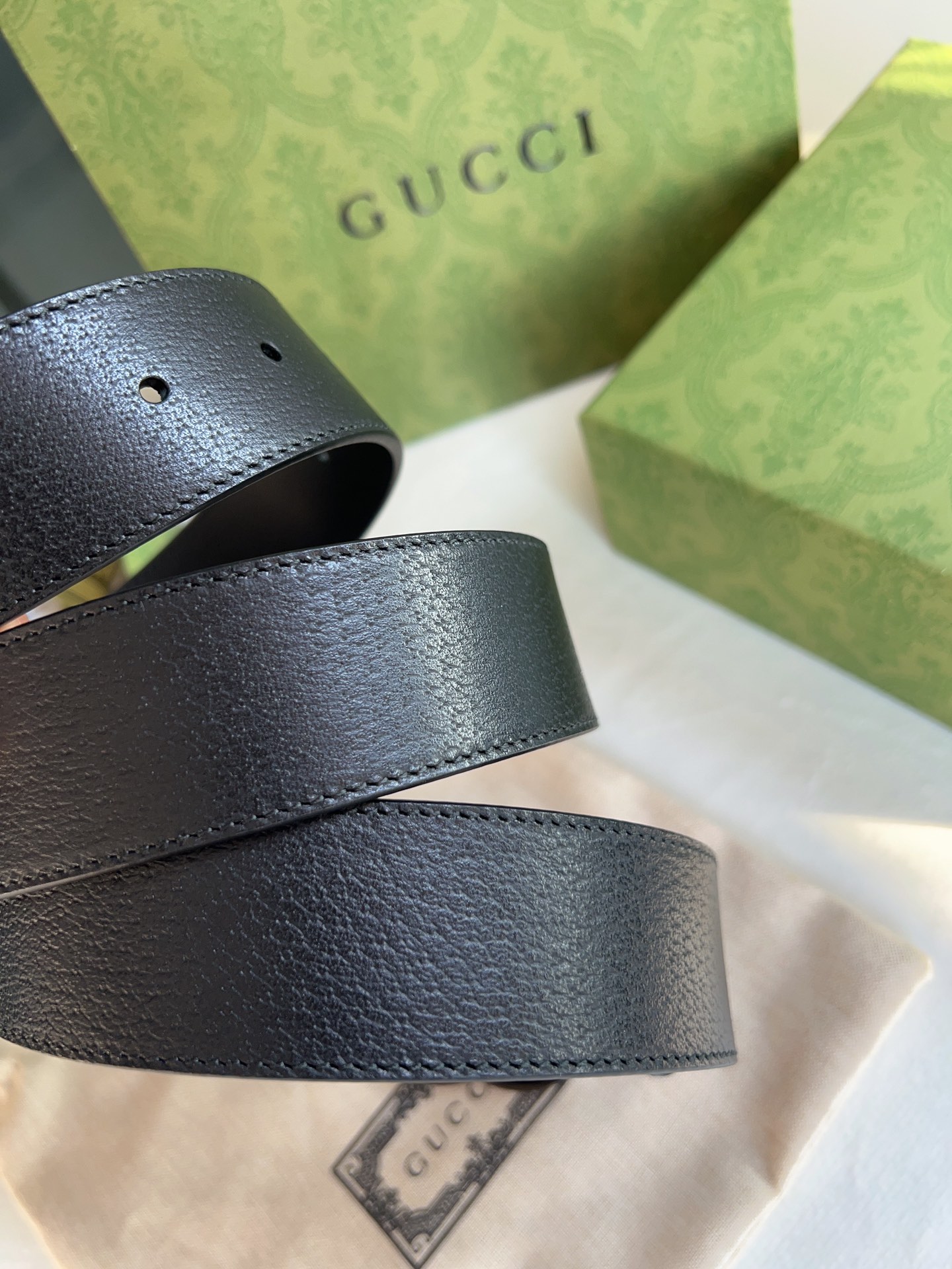 Gucci Basic Belt Cow Leather M