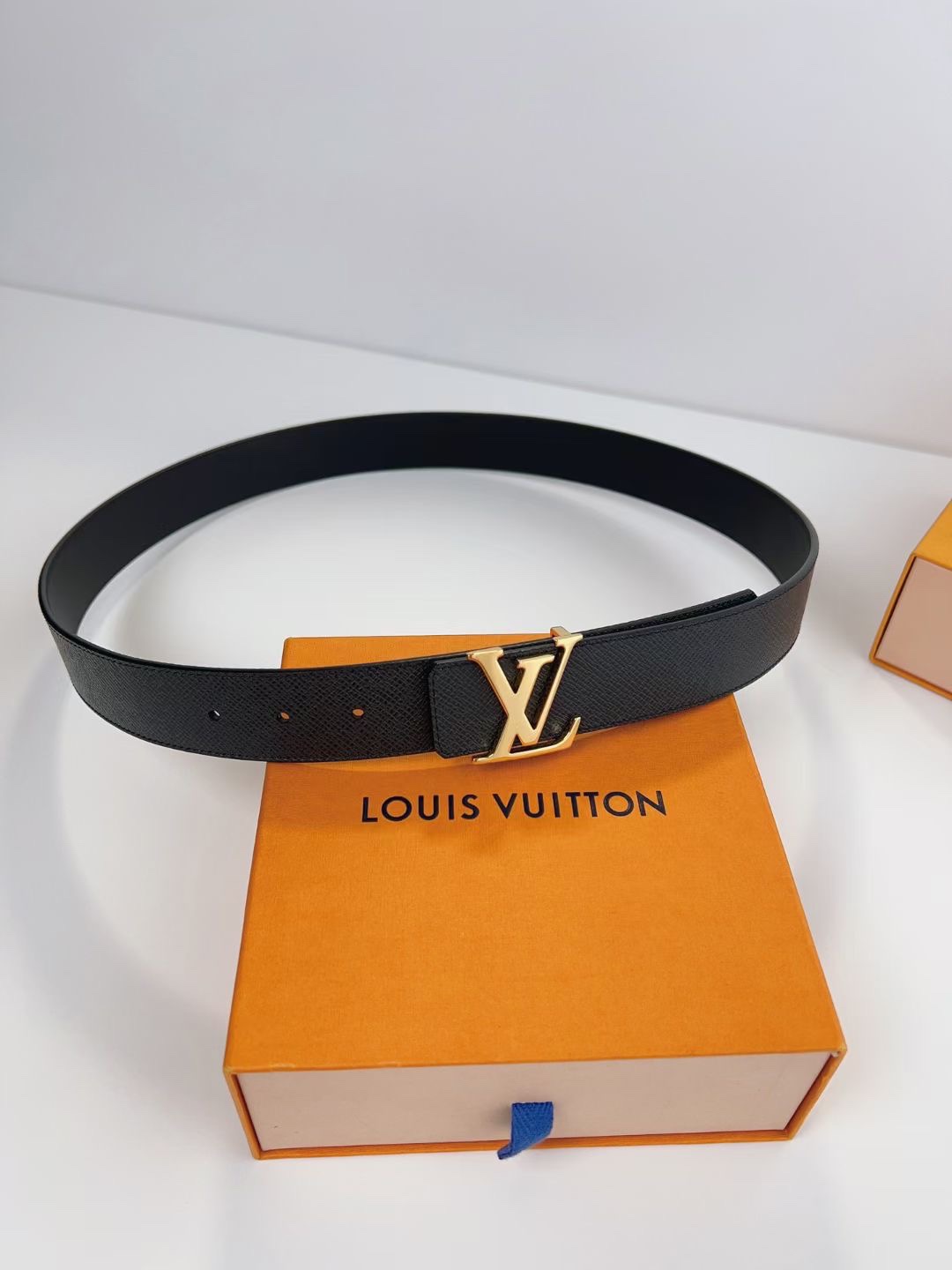 Louis Vuitton Basic Belt Top Grain Leather M