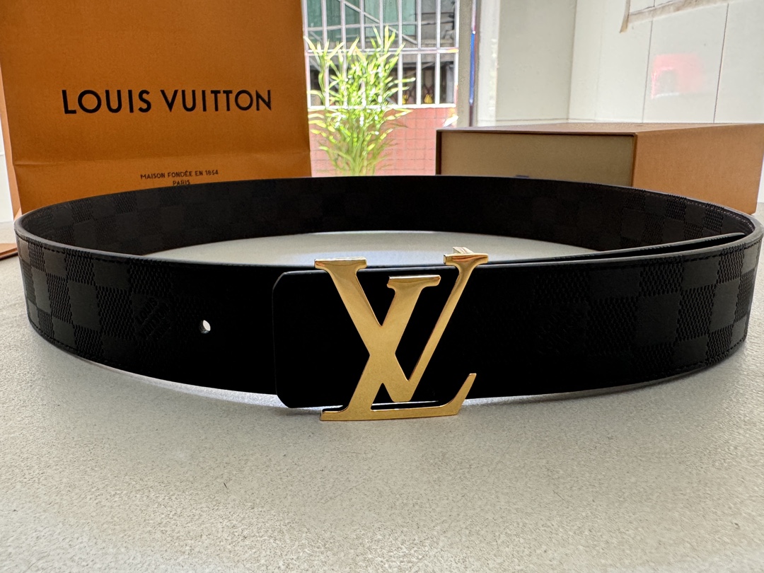 Louis Vuitton Male Basic Belt Cow Leather 40mm-l