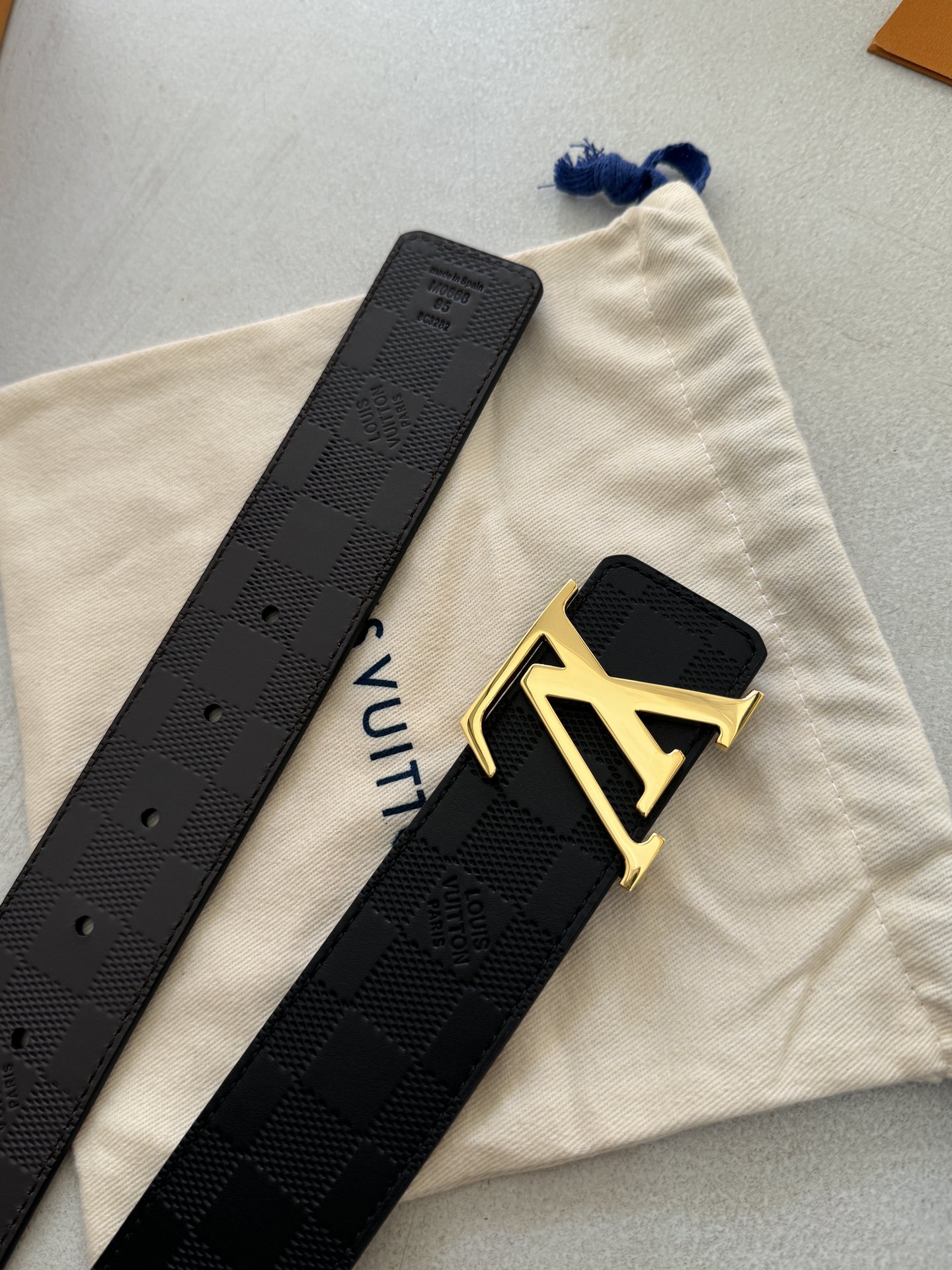 Louis Vuitton Male Basic Belt Cow Leather 40mm-l