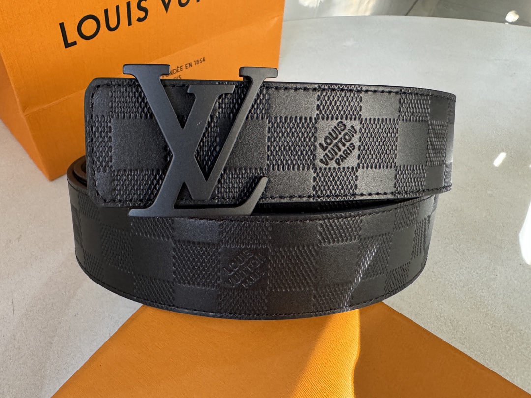 Louis Vuitton Male Basic Belt Cow Leather 40mm-l