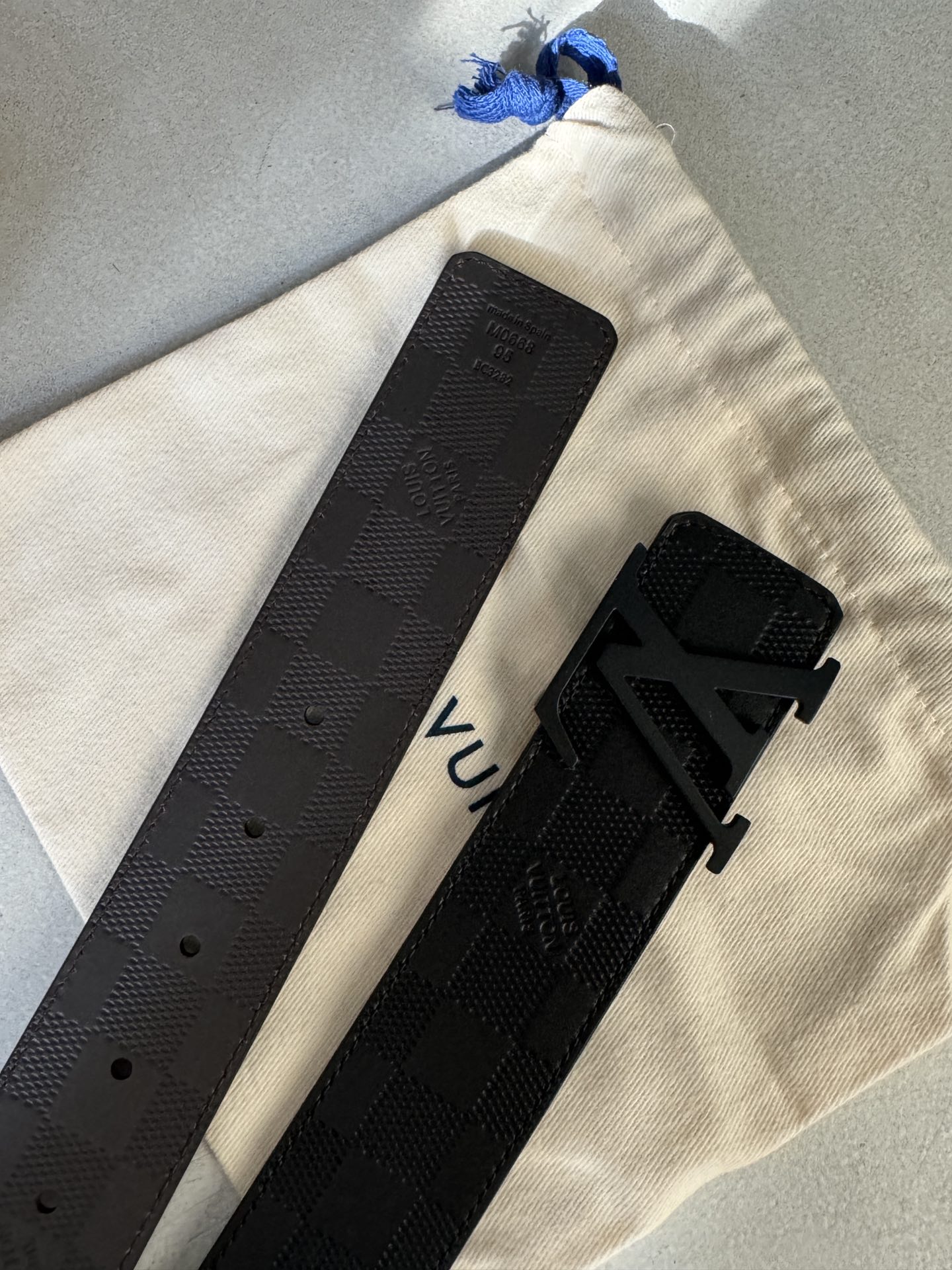 Louis Vuitton Male Basic Belt Cow Leather 40mm-l