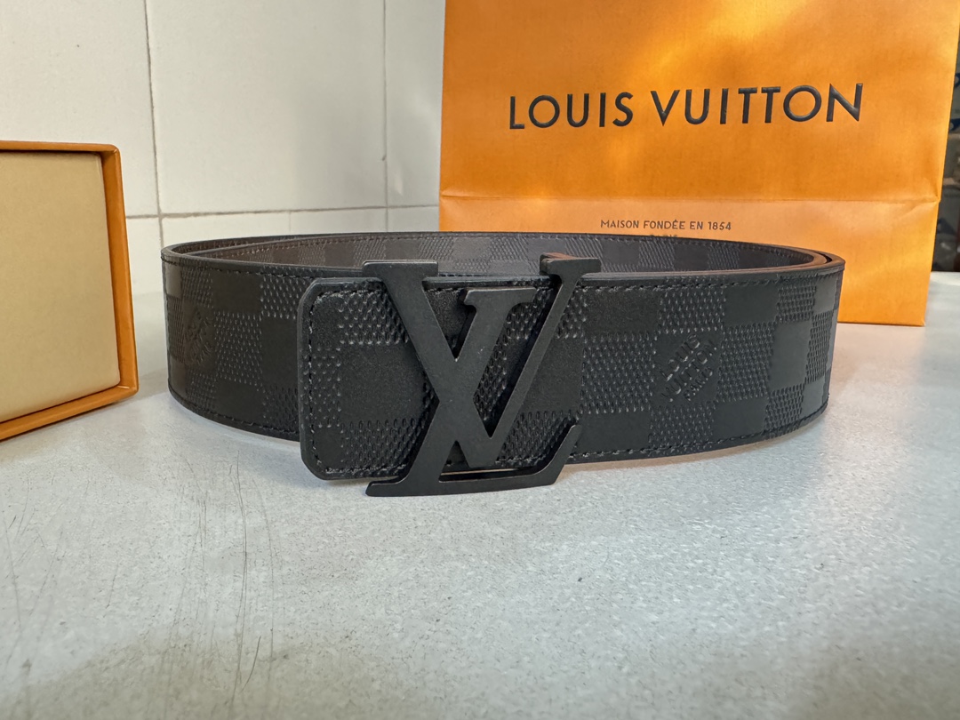 Louis Vuitton Male Basic Belt Cow Leather 40mm-l