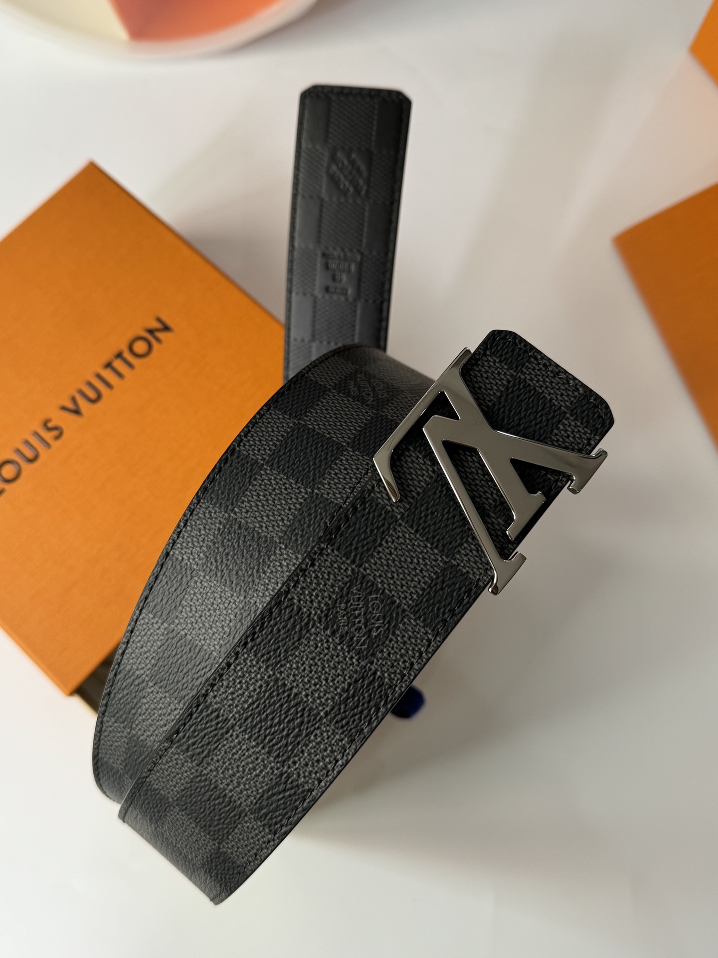 Louis Vuitton Male Basic Belt Cow Leather 40mm-l