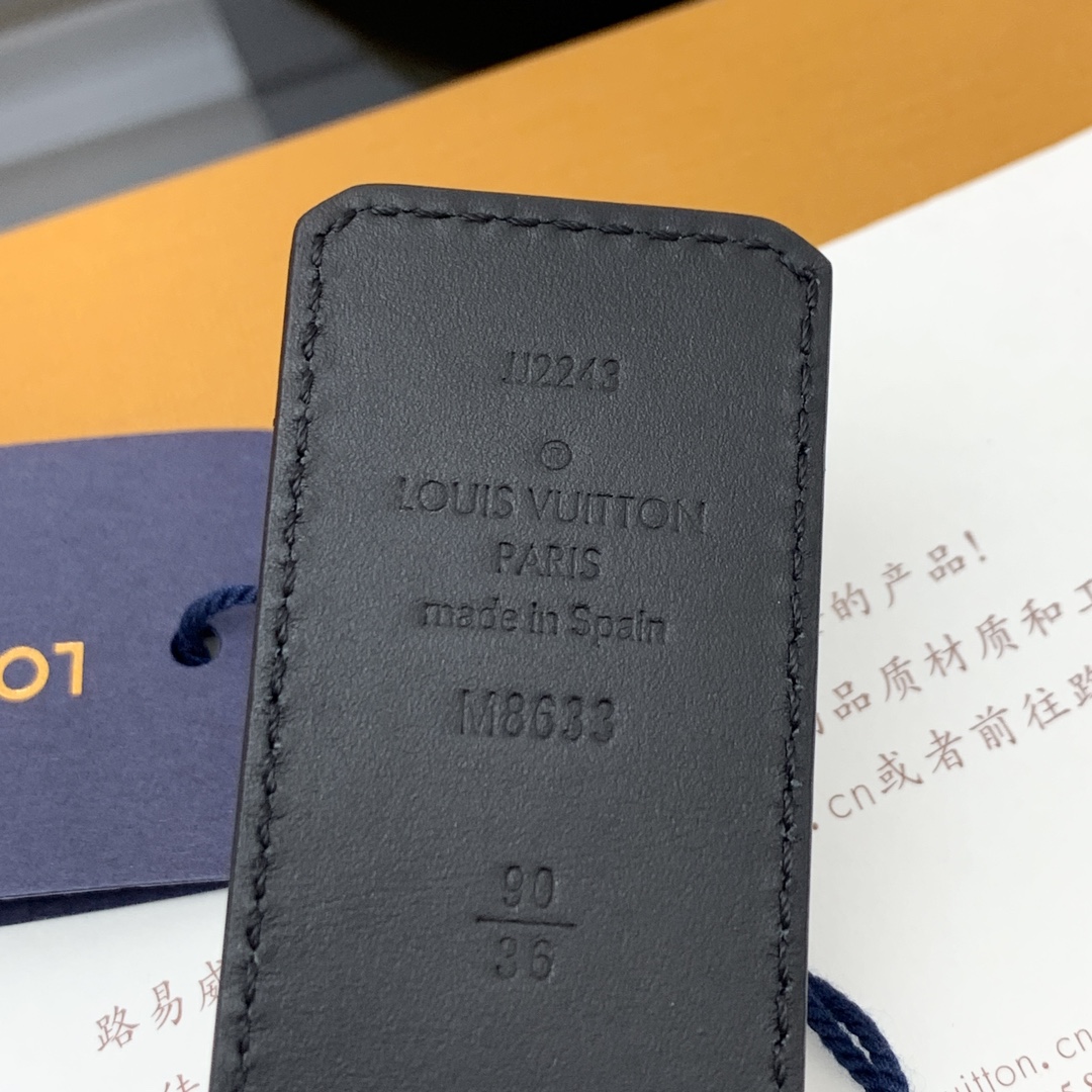 Louis Vuitton Basic Belt Cow Leather M