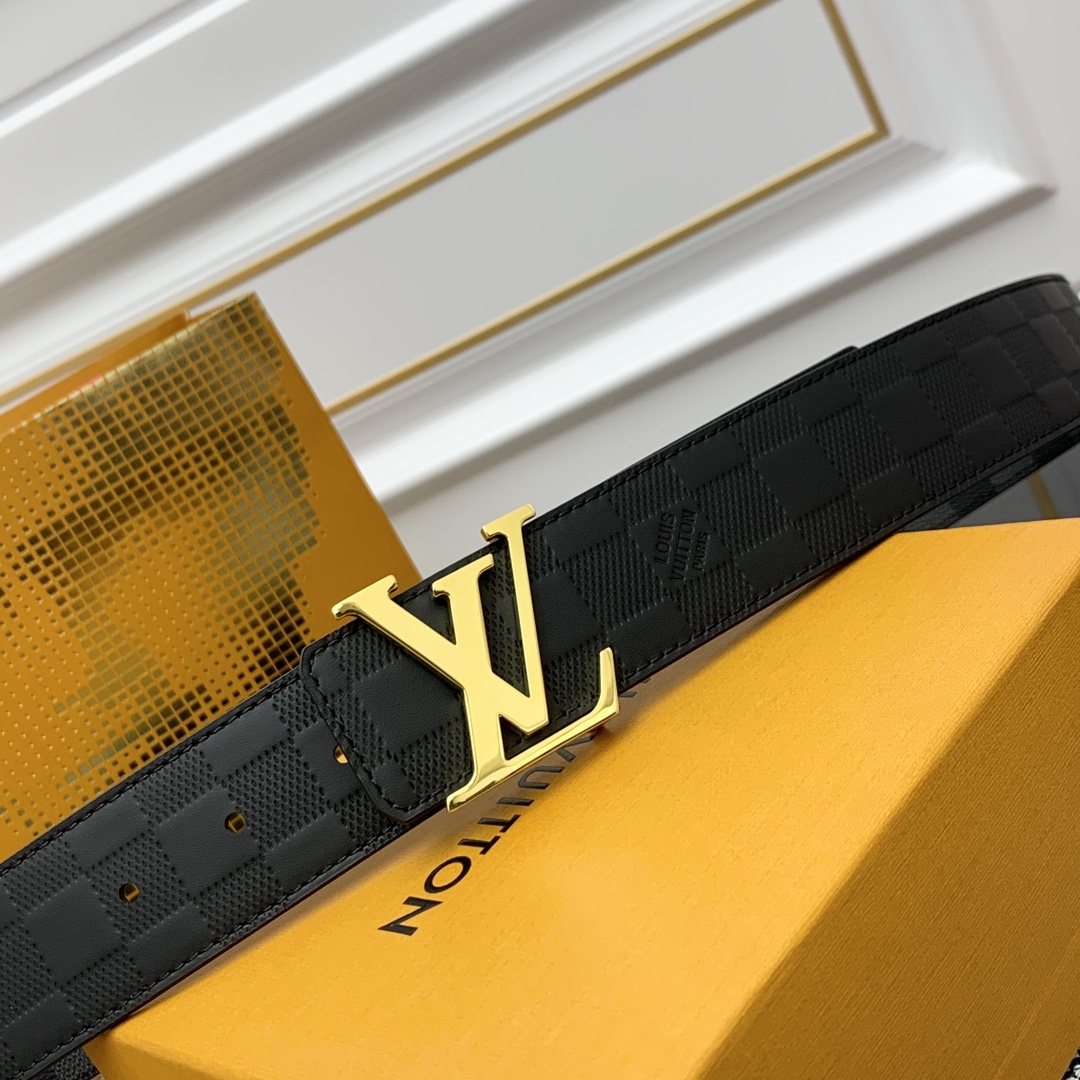 Louis Vuitton Male Basic Belt Cow Leather M