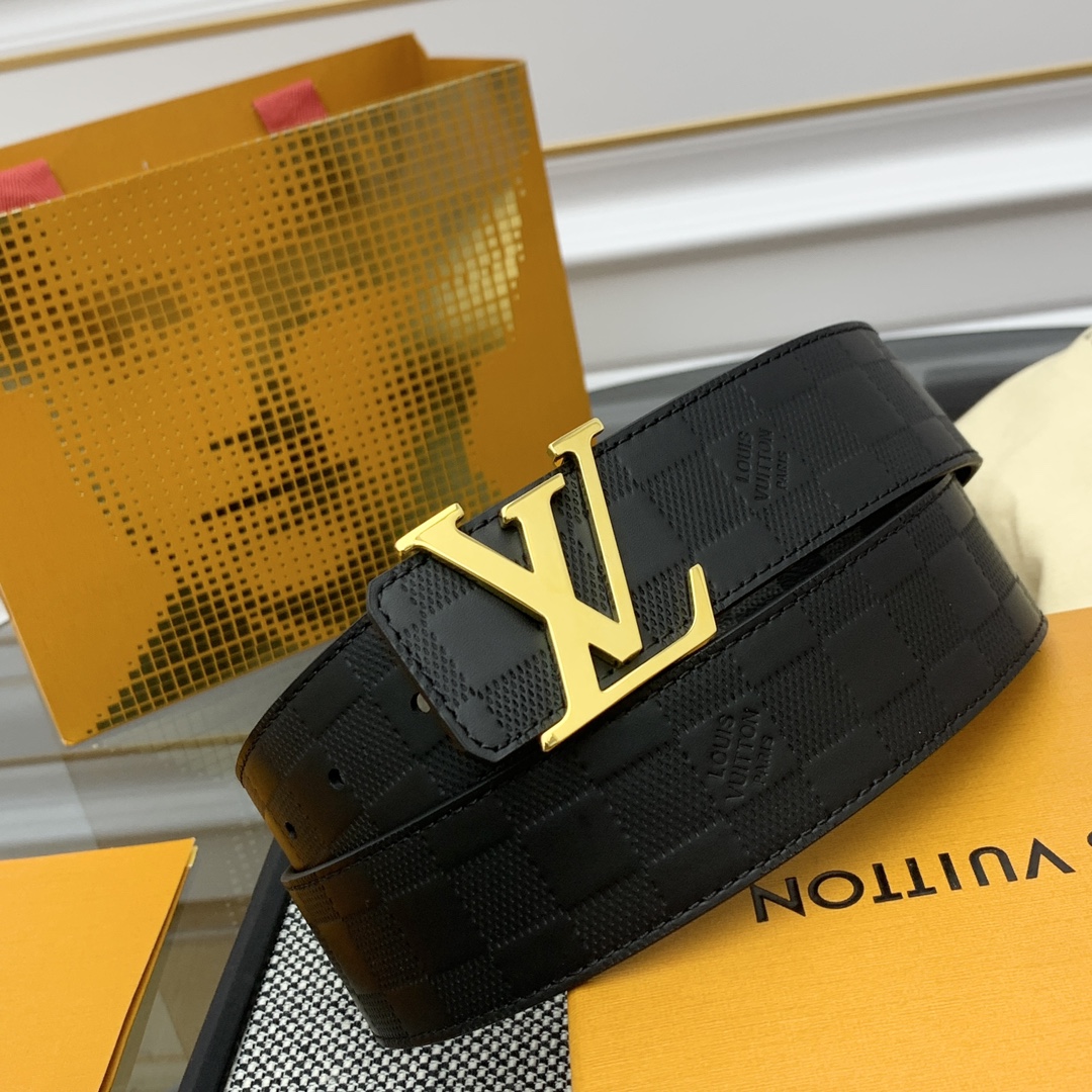 Louis Vuitton Male Basic Belt Cow Leather M