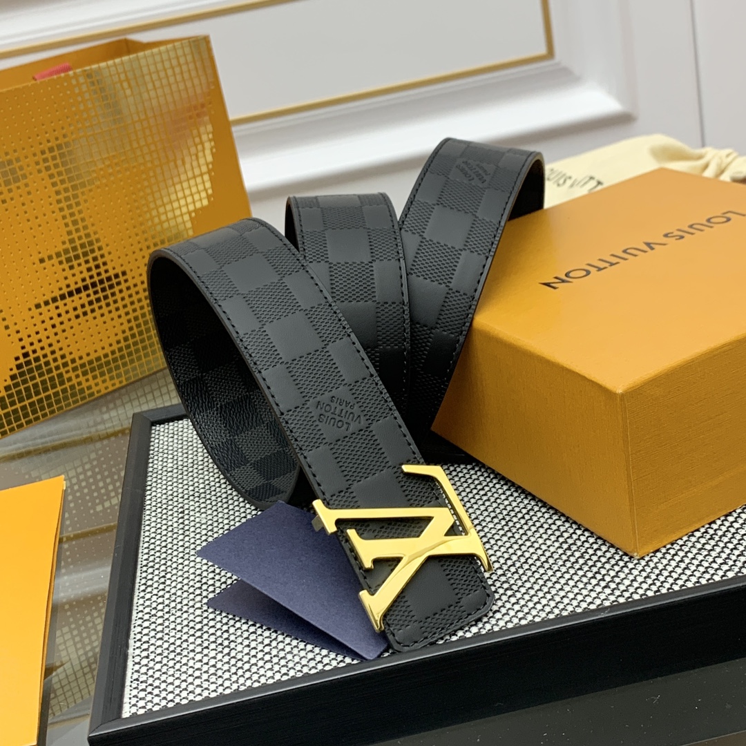 Louis Vuitton Male Basic Belt Cow Leather M