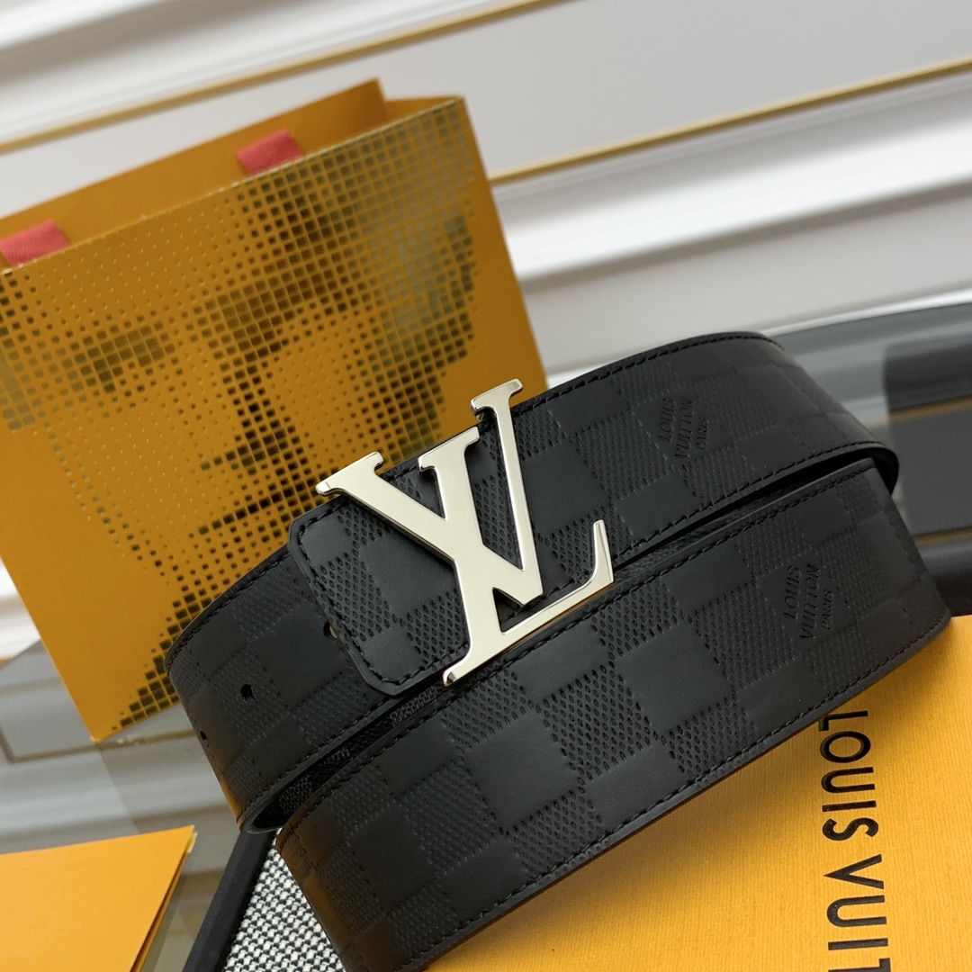 Louis Vuitton Male Basic Belt Cow Leather M