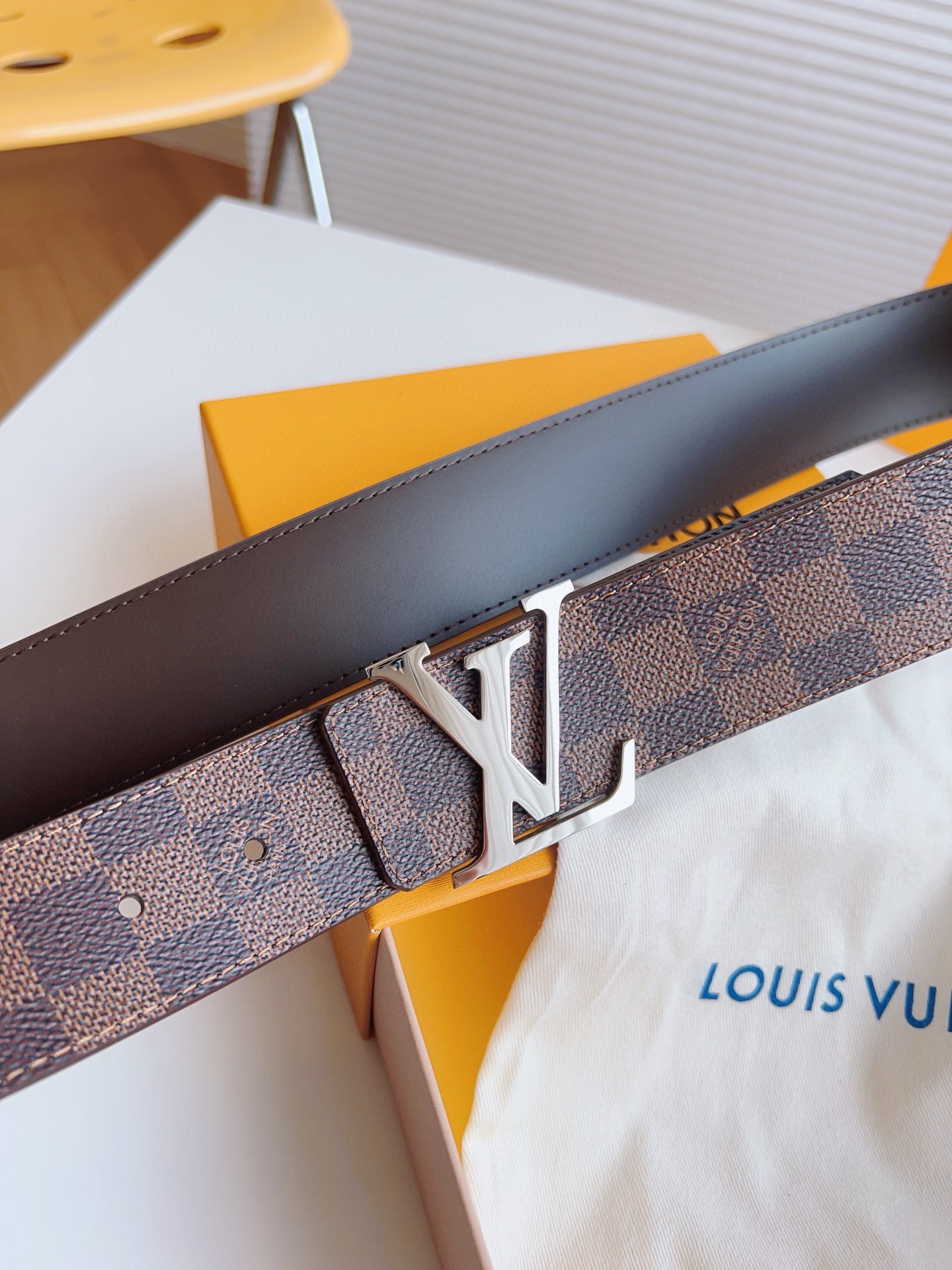 Louis Vuitton Male Basic Belt M-l