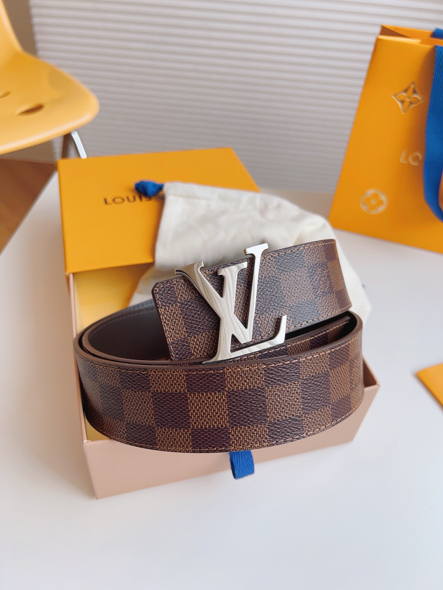 Louis Vuitton Male Basic Belt M-l