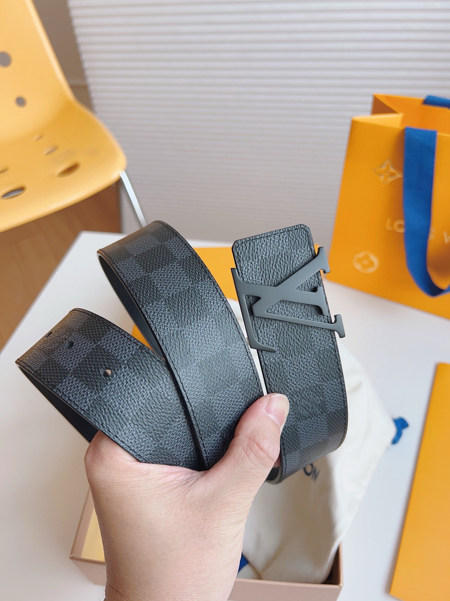 Louis Vuitton Male Basic Belt M-l