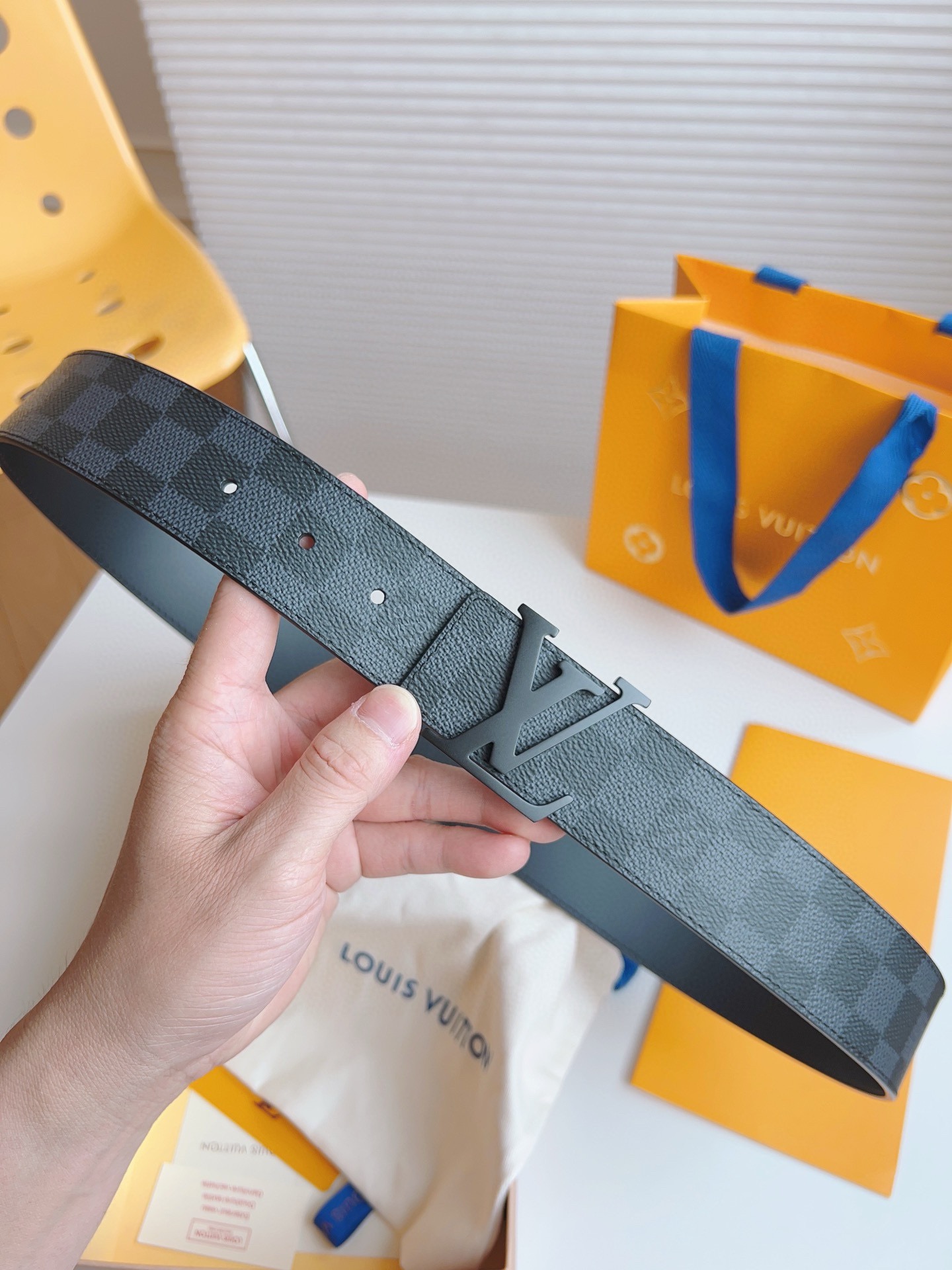 Louis Vuitton Male Basic Belt M-l